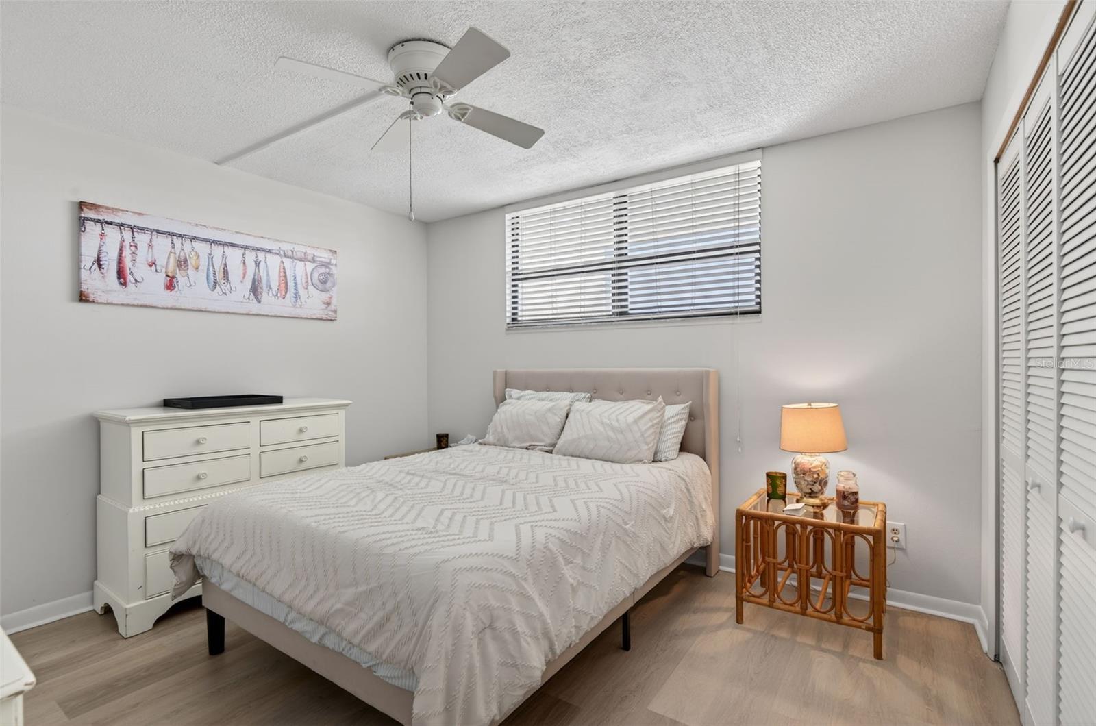 Image 23 of 39 For 300 Woodette Drive 404b