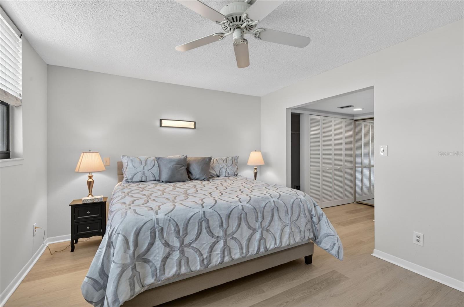 Image 32 of 39 For 300 Woodette Drive 404b