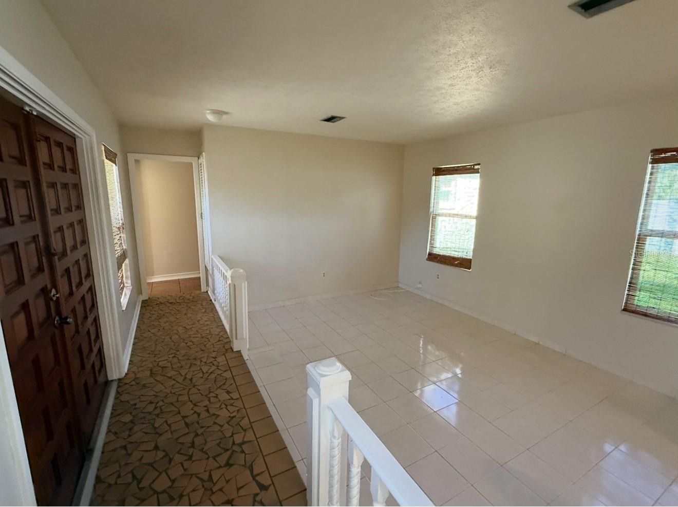 Image 14 of 29 For 914 Homewood Drive