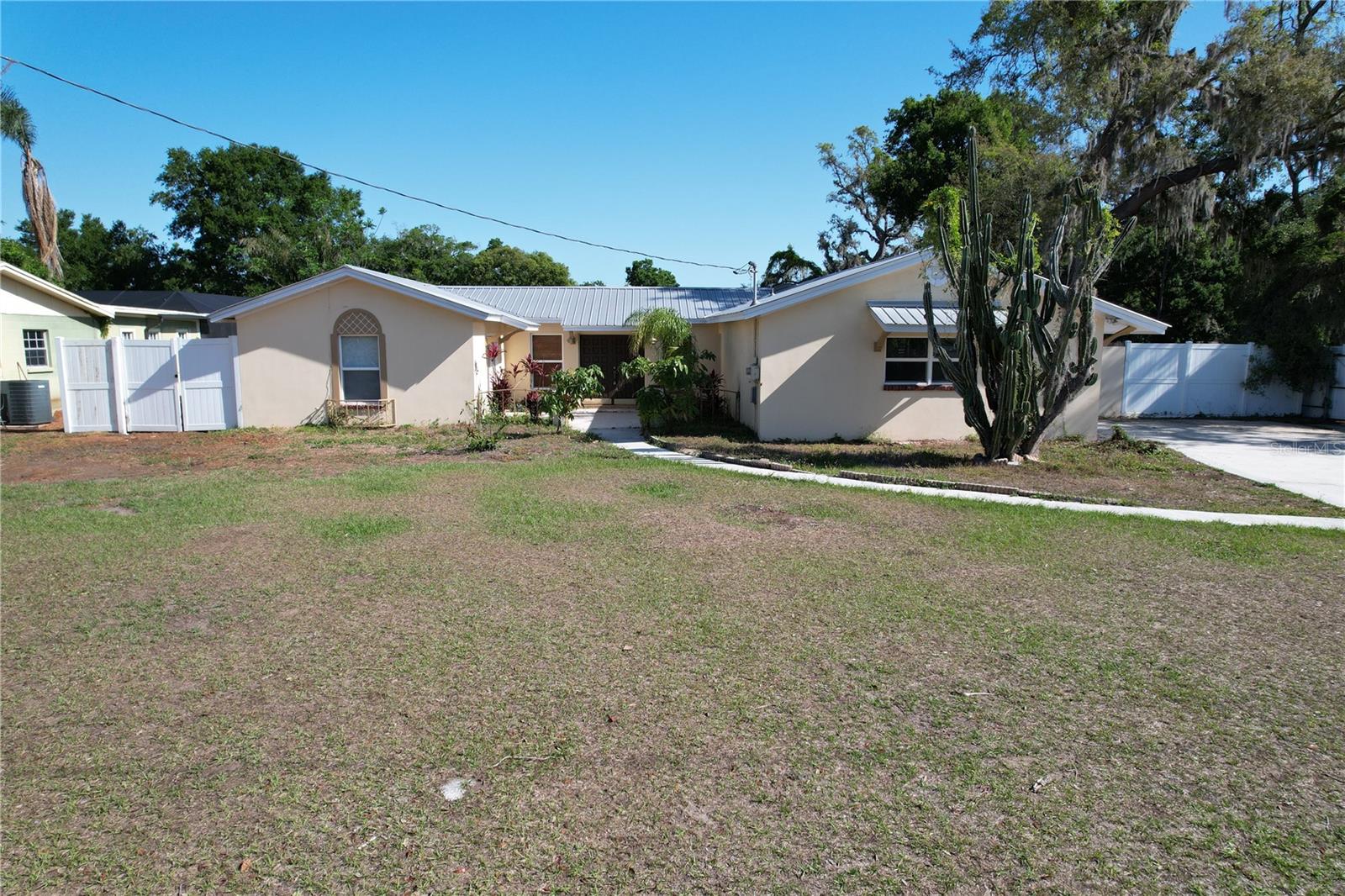 Image 2 of 29 For 914 Homewood Drive