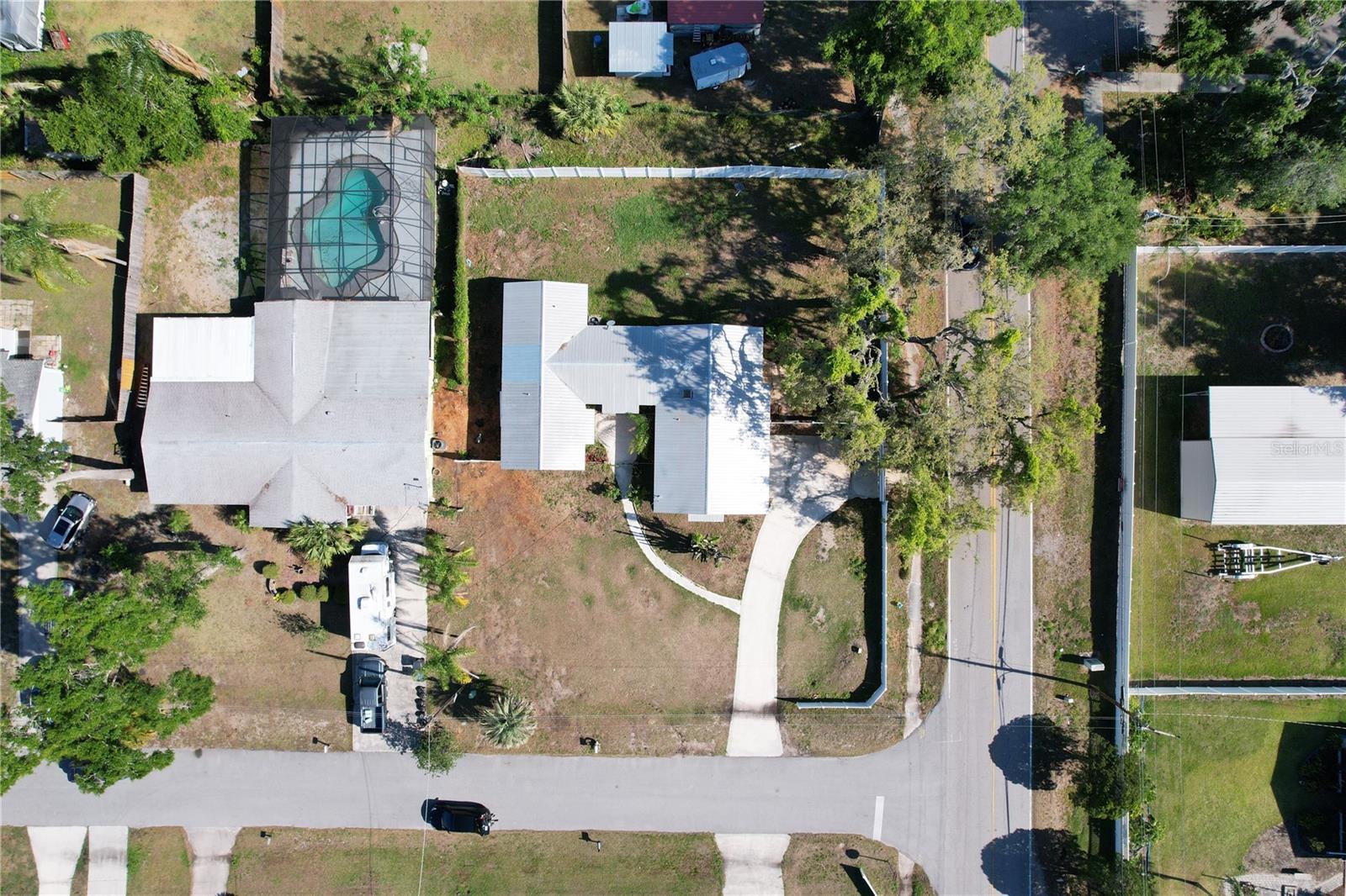 Image 24 of 29 For 914 Homewood Drive