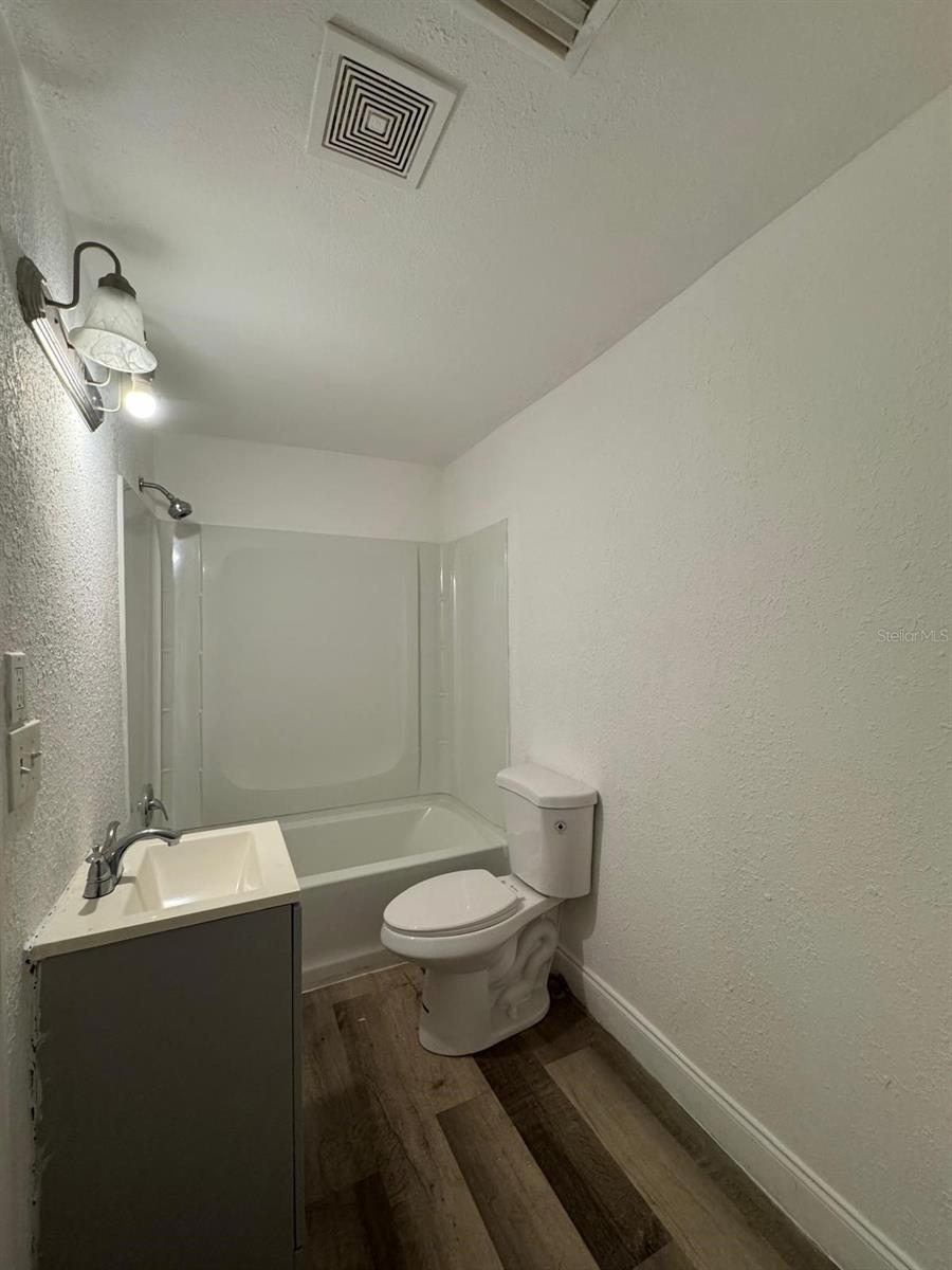 Image 6 of 6 For 8113 Alaska Street