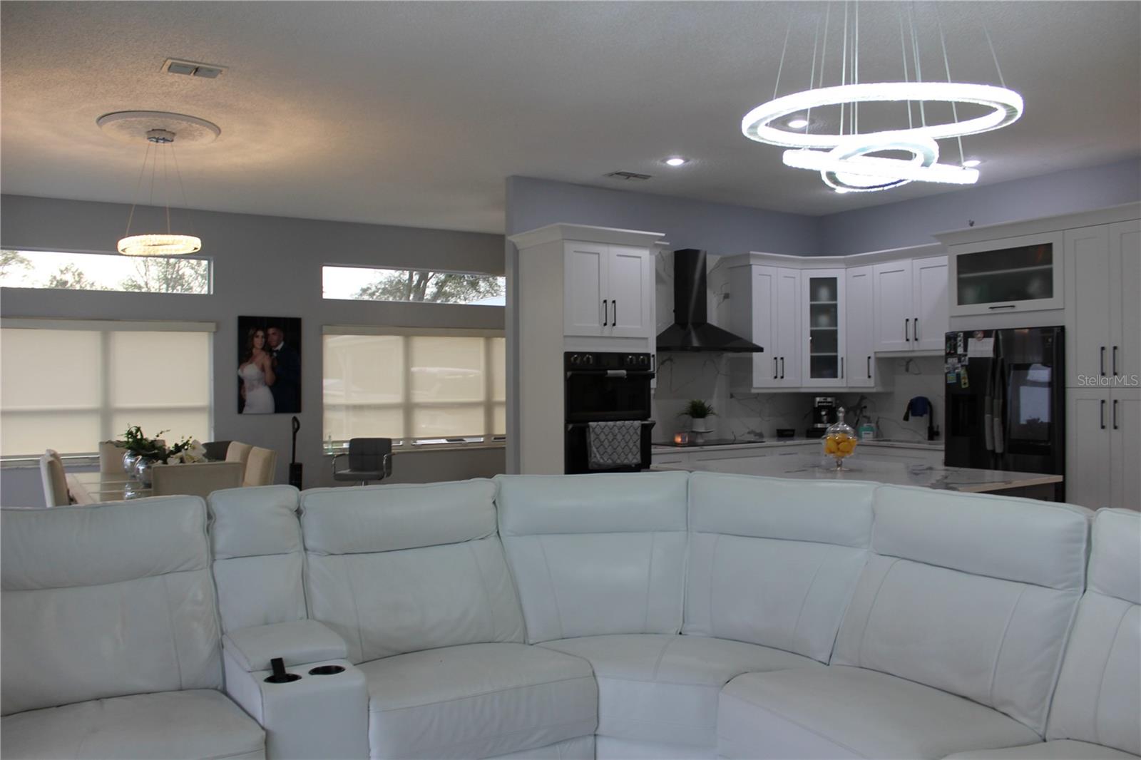 Listing photo id 11 for 14410 Dabney Court