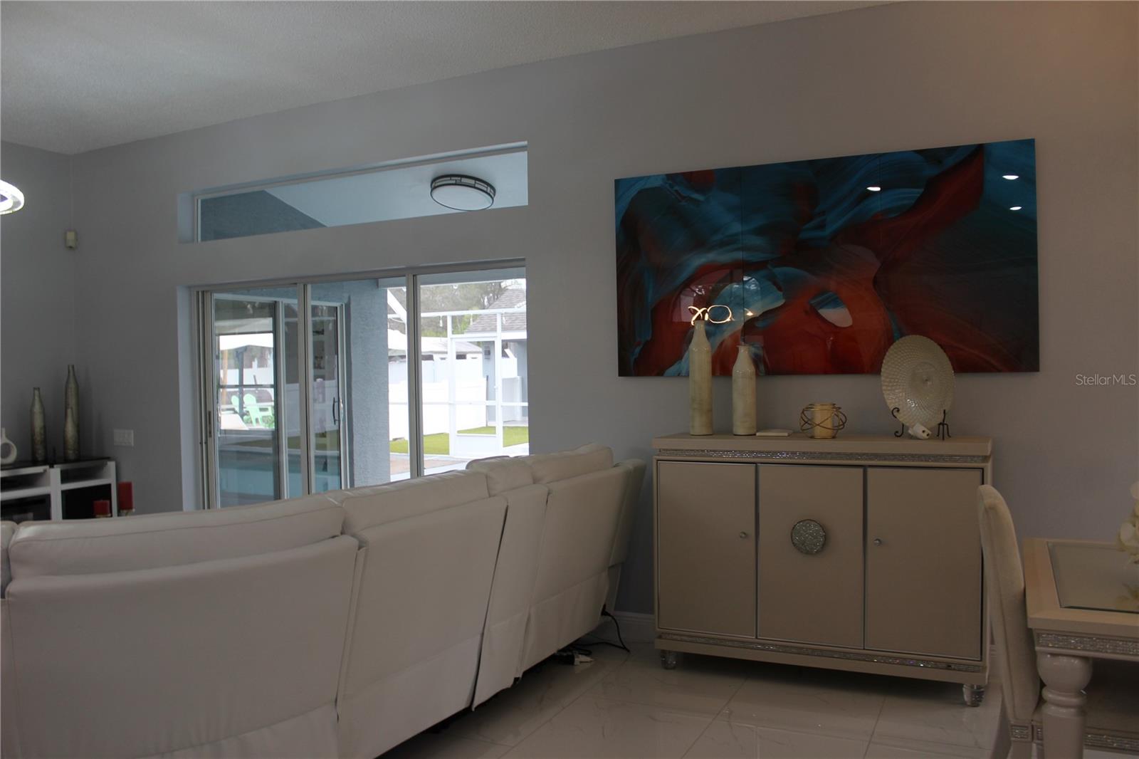 Listing photo id 12 for 14410 Dabney Court