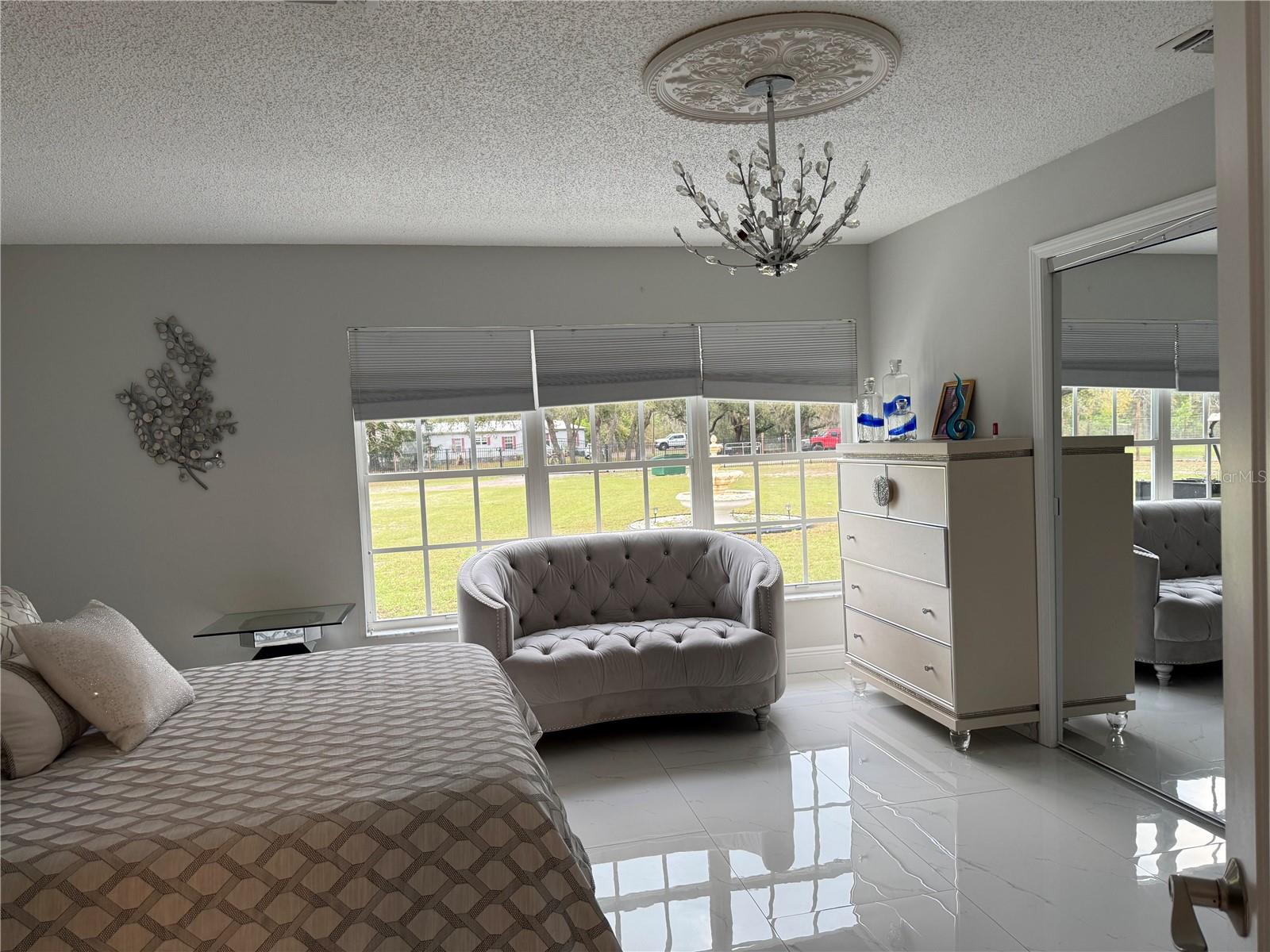 Listing photo id 14 for 14410 Dabney Court