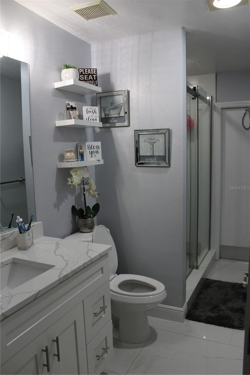 Listing photo id 30 for 14410 Dabney Court