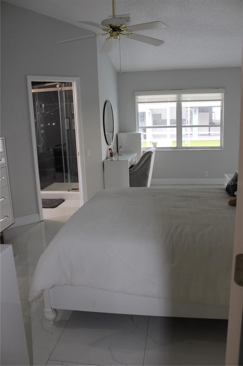 Listing photo id 32 for 14410 Dabney Court