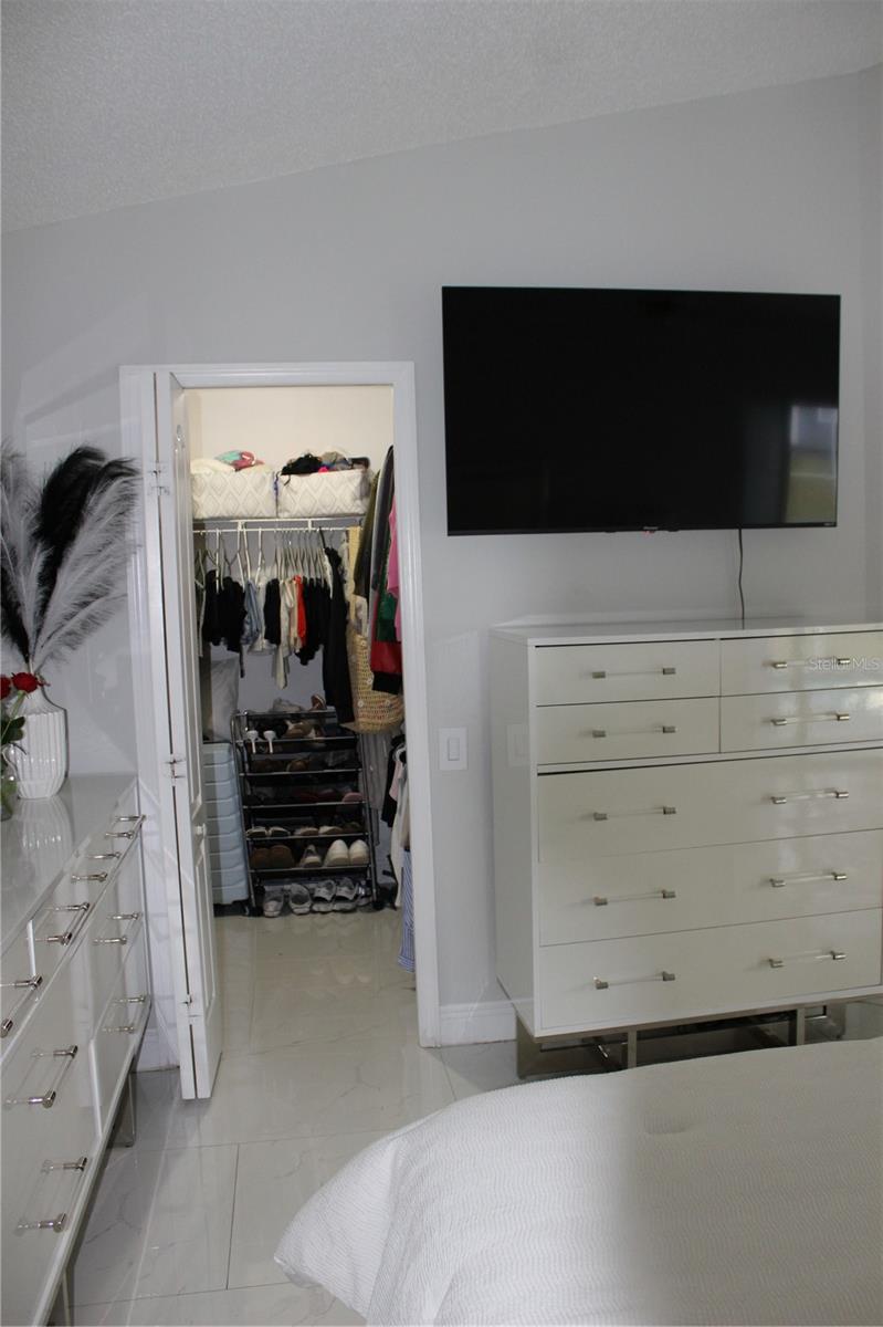 Listing photo id 34 for 14410 Dabney Court