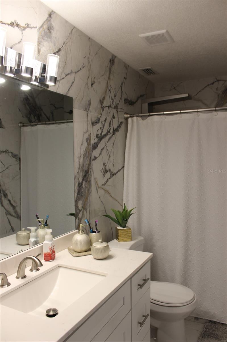 Listing photo id 41 for 14410 Dabney Court