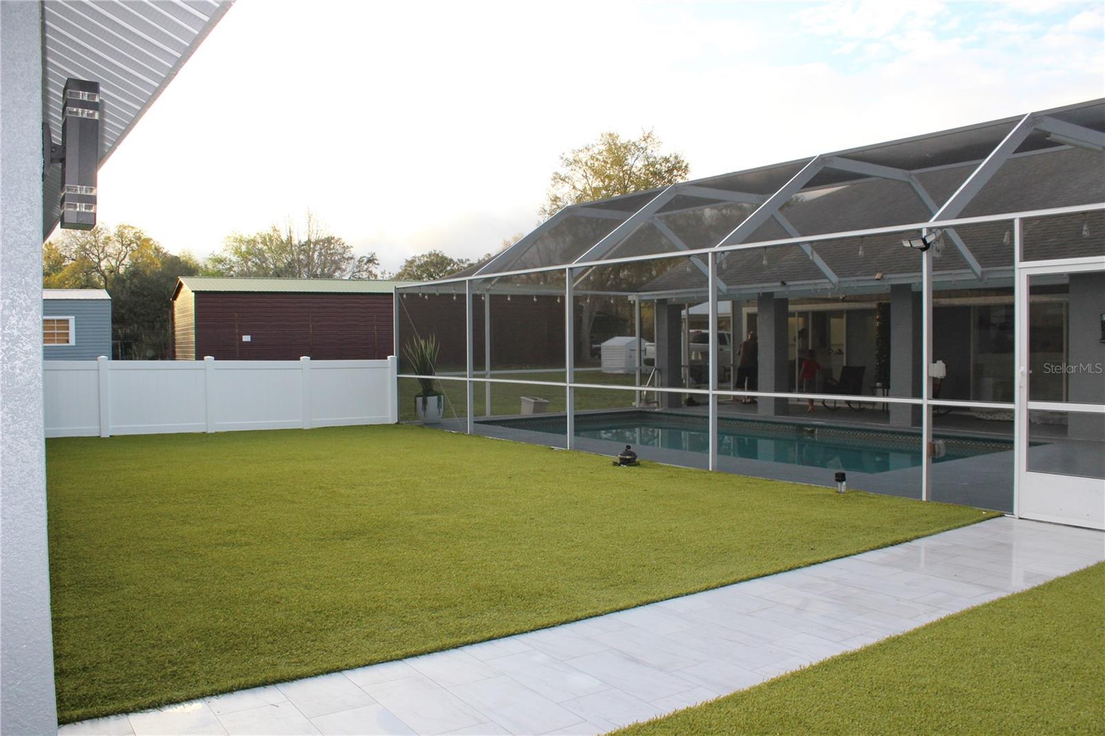 Listing photo id 52 for 14410 Dabney Court