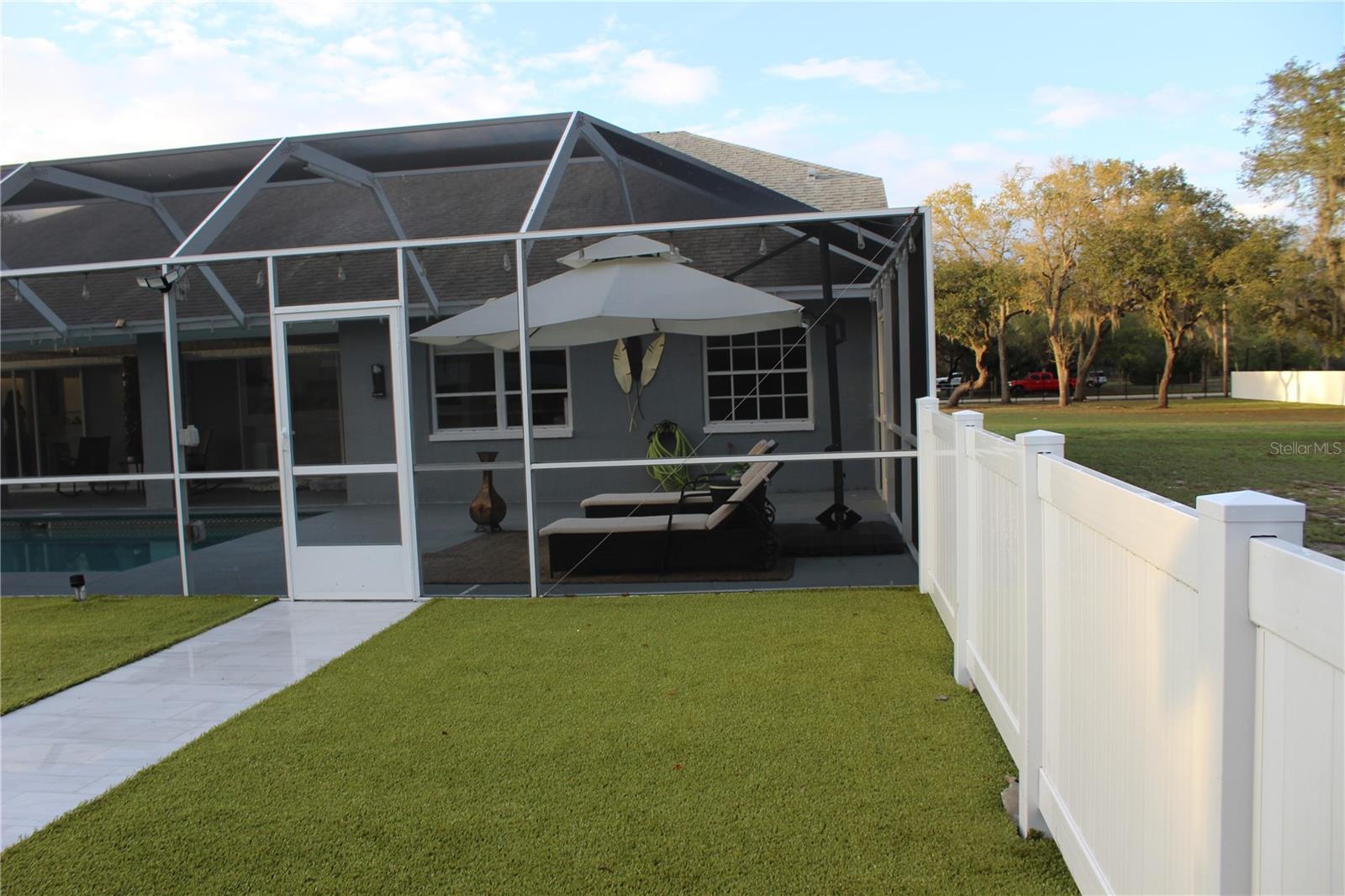 Listing photo id 53 for 14410 Dabney Court