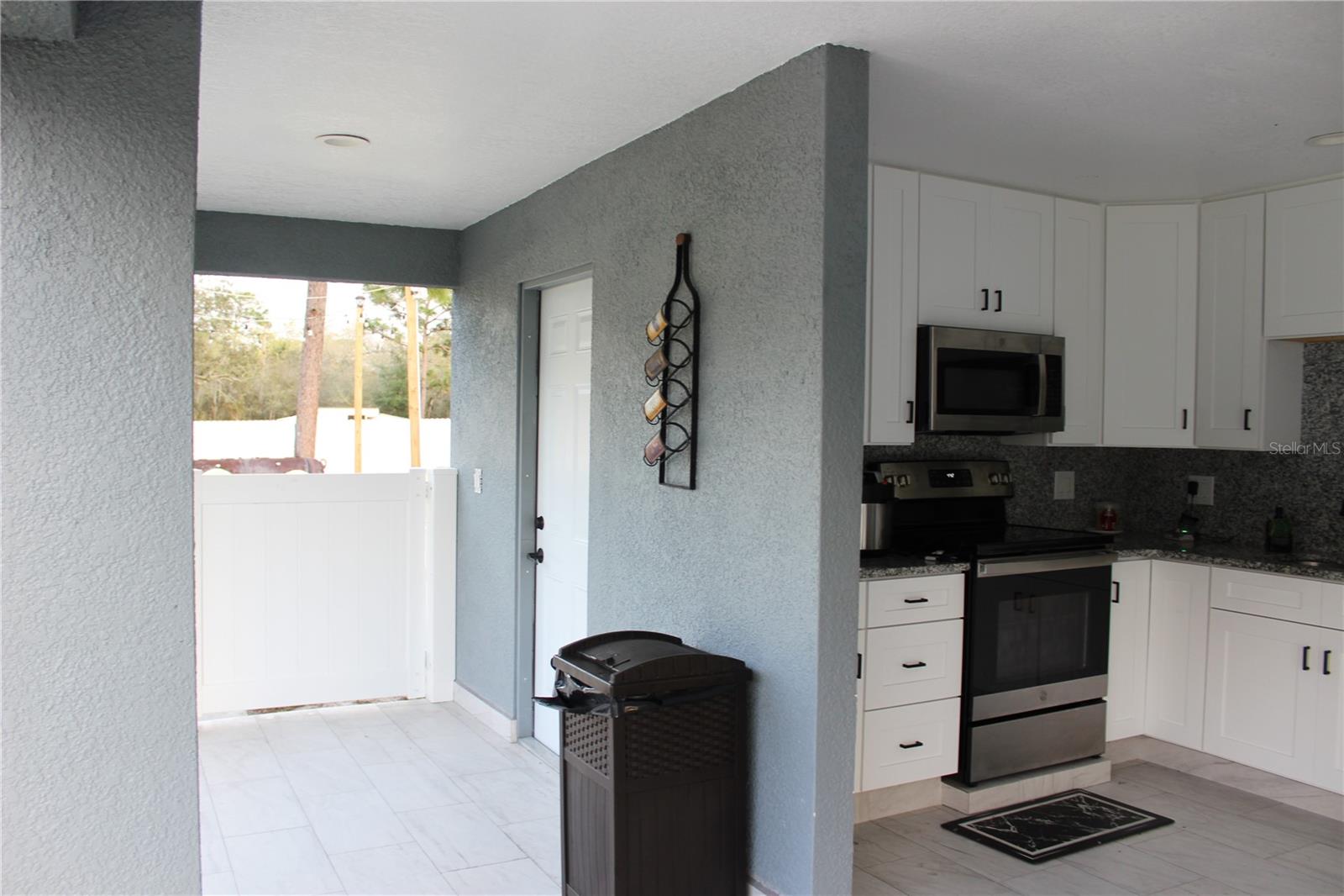 Listing photo id 58 for 14410 Dabney Court