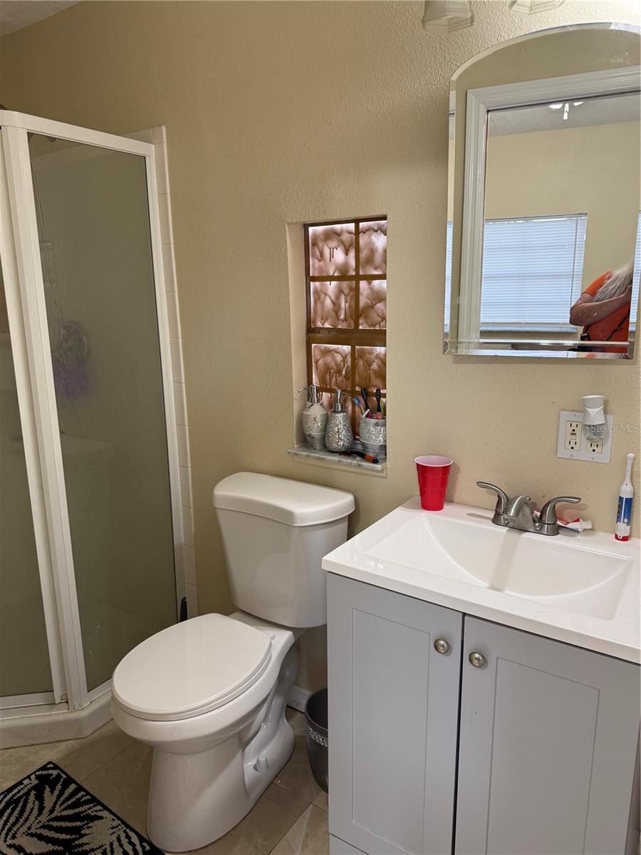 Listing photo id 74 for 14410 Dabney Court