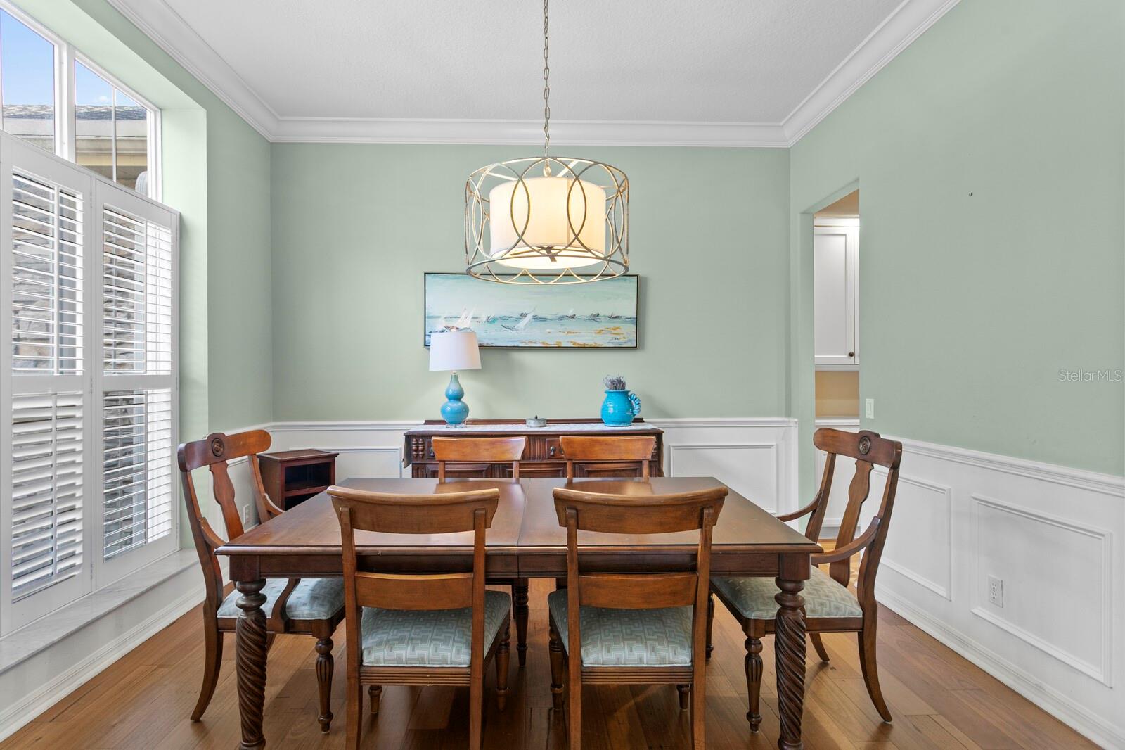 Image 11 of 73 For 18008 Pinnacle Court