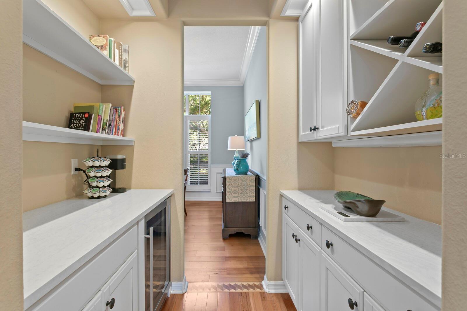 Image 24 of 73 For 18008 Pinnacle Court