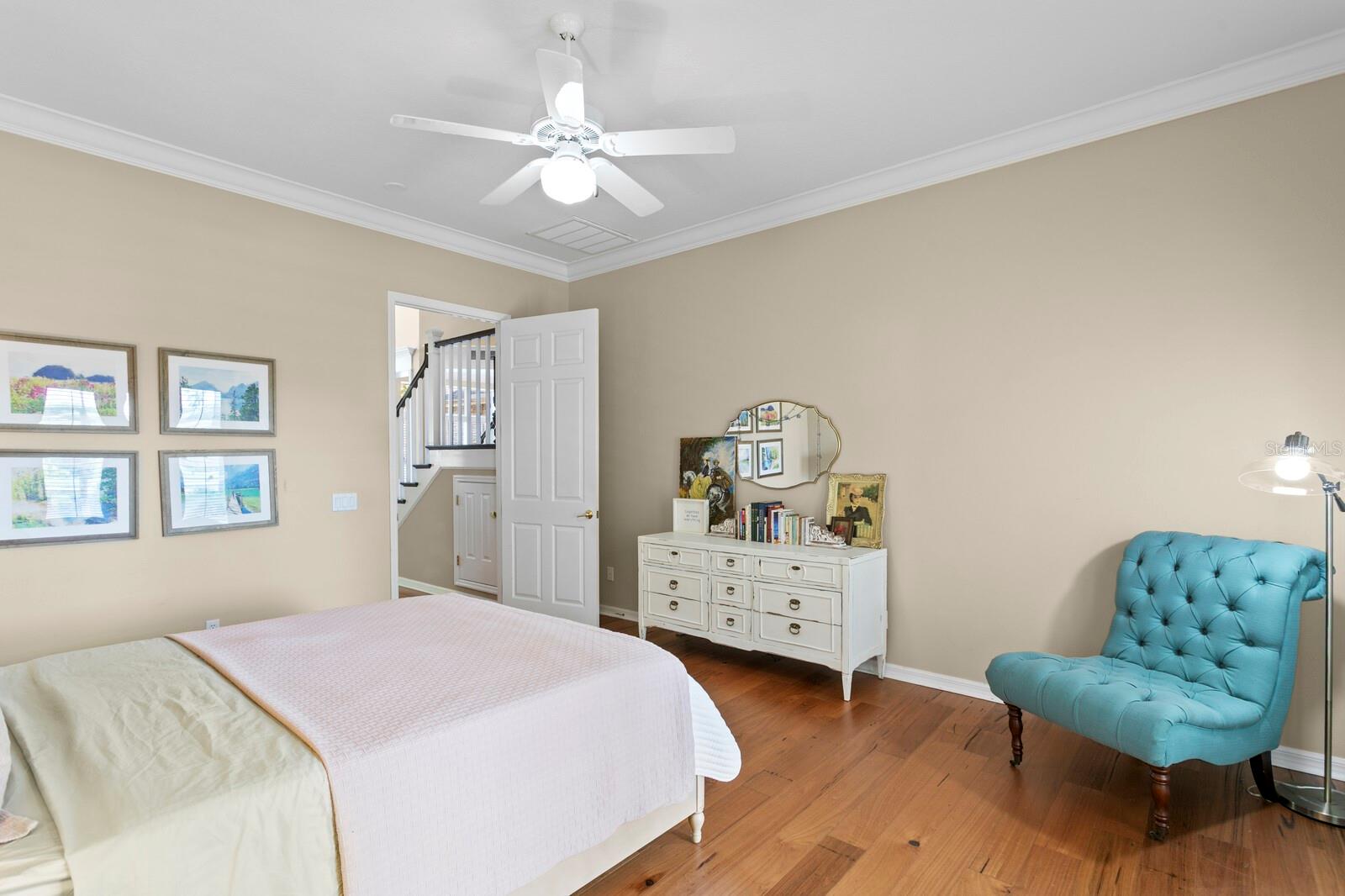 Image 31 of 73 For 18008 Pinnacle Court