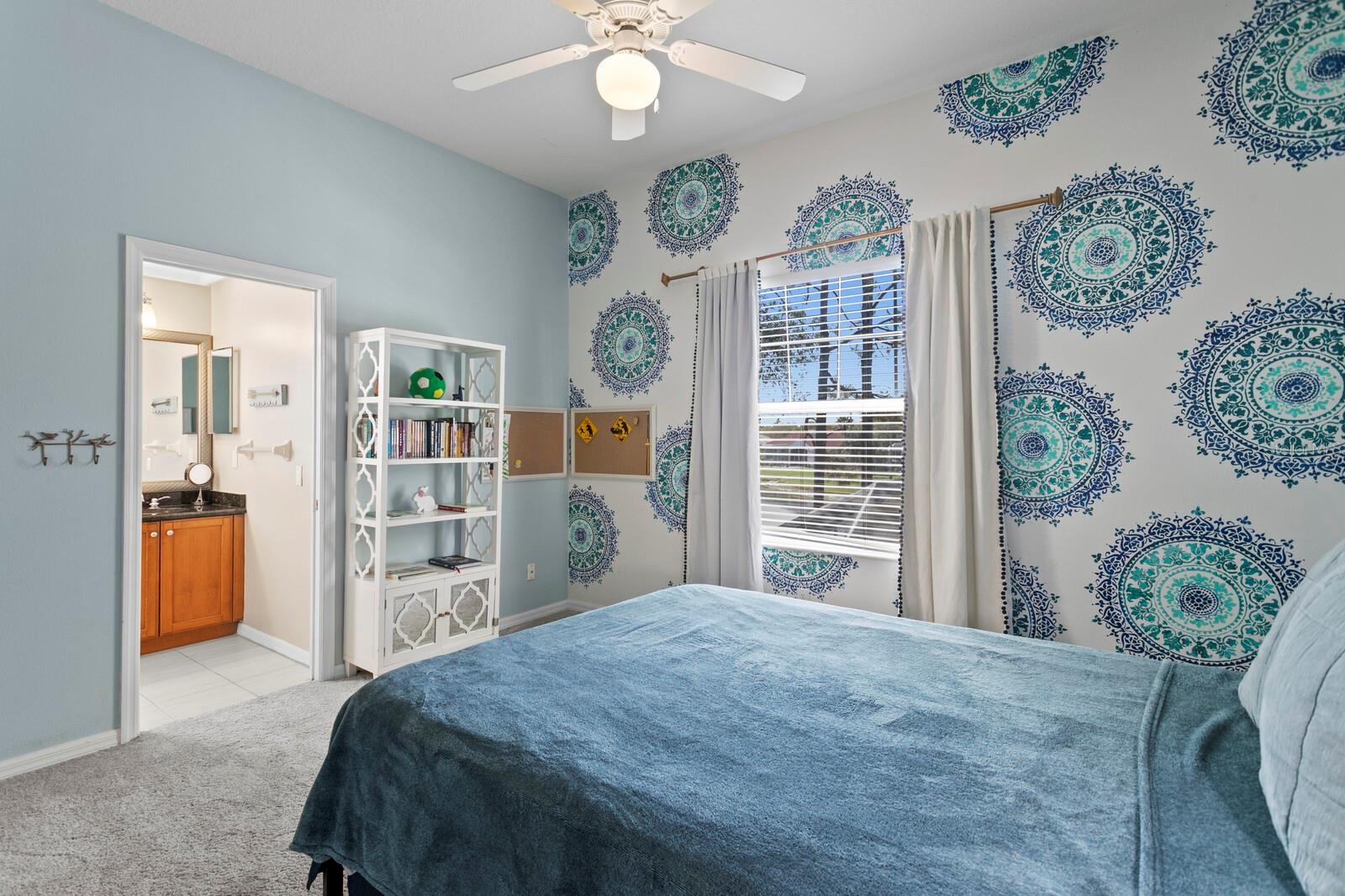 Image 42 of 73 For 18008 Pinnacle Court