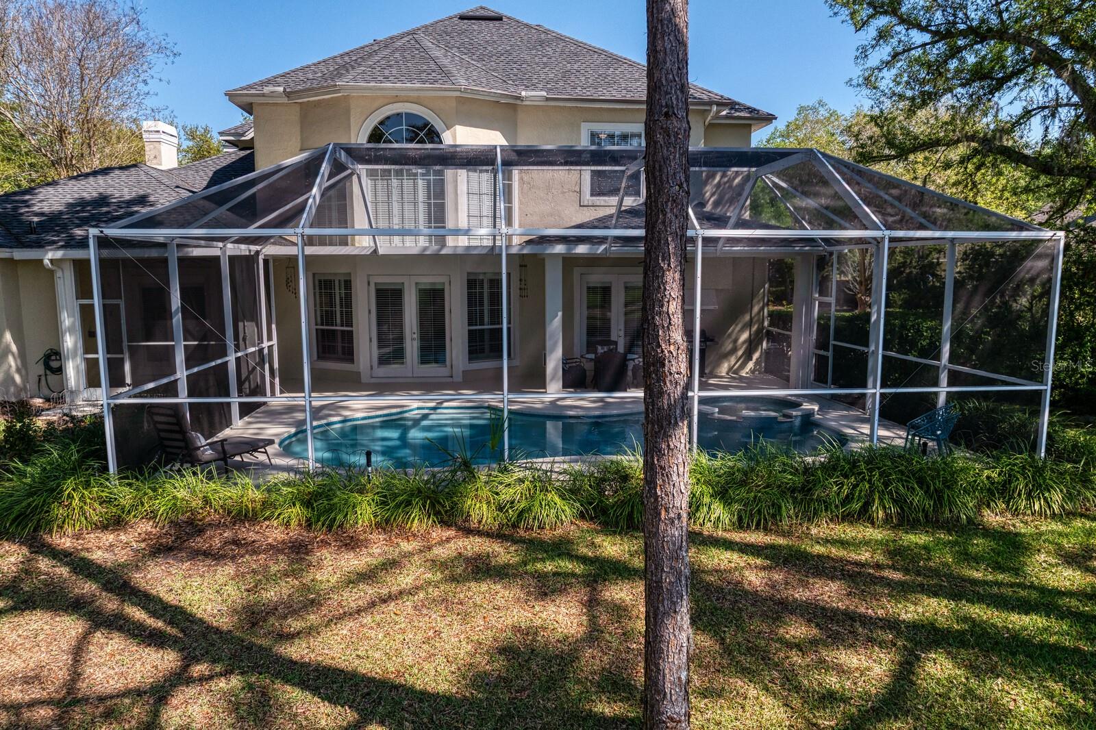 Image 62 of 73 For 18008 Pinnacle Court