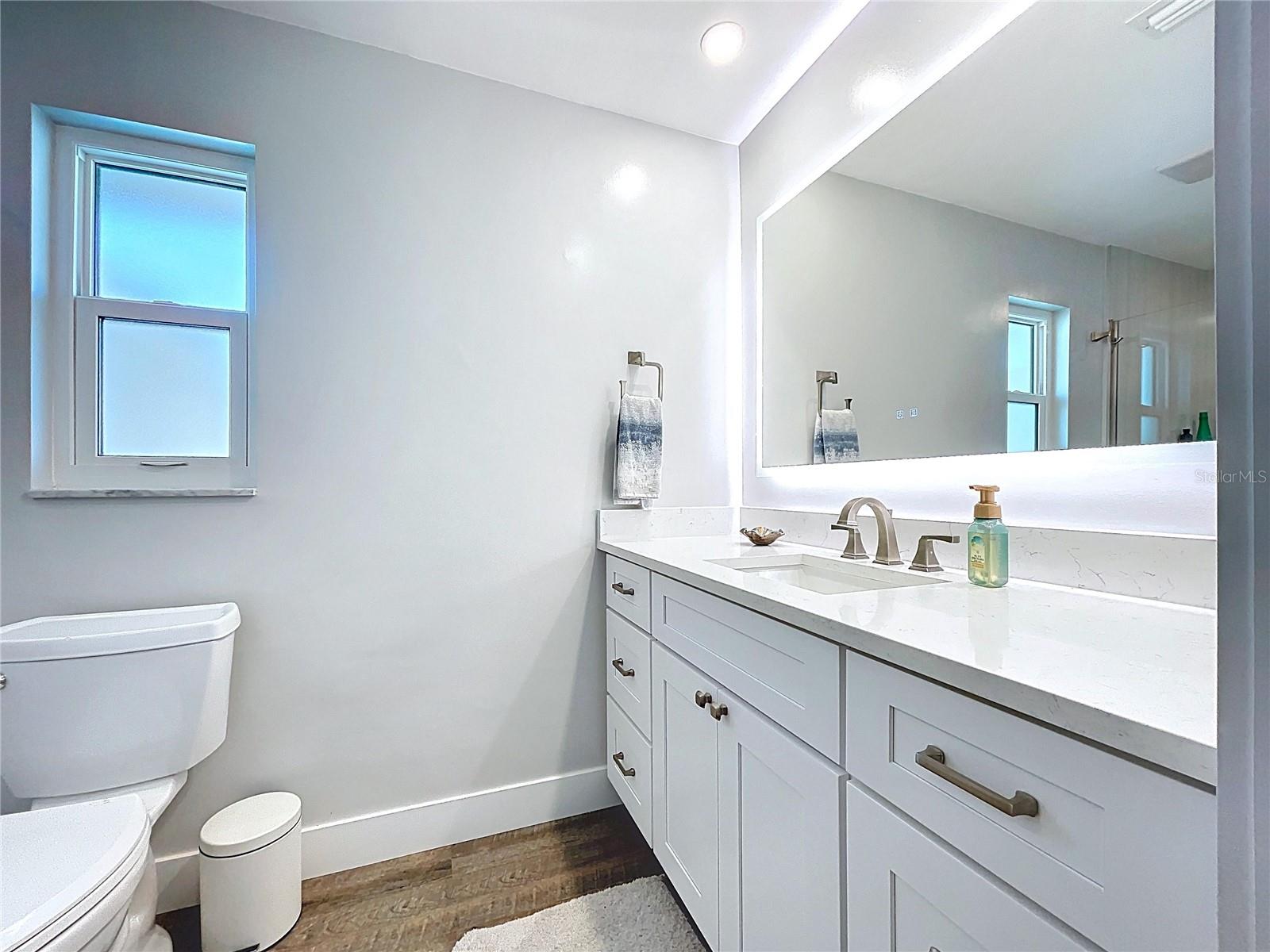 Image 29 of 70 For 13879 Kimberly Drive