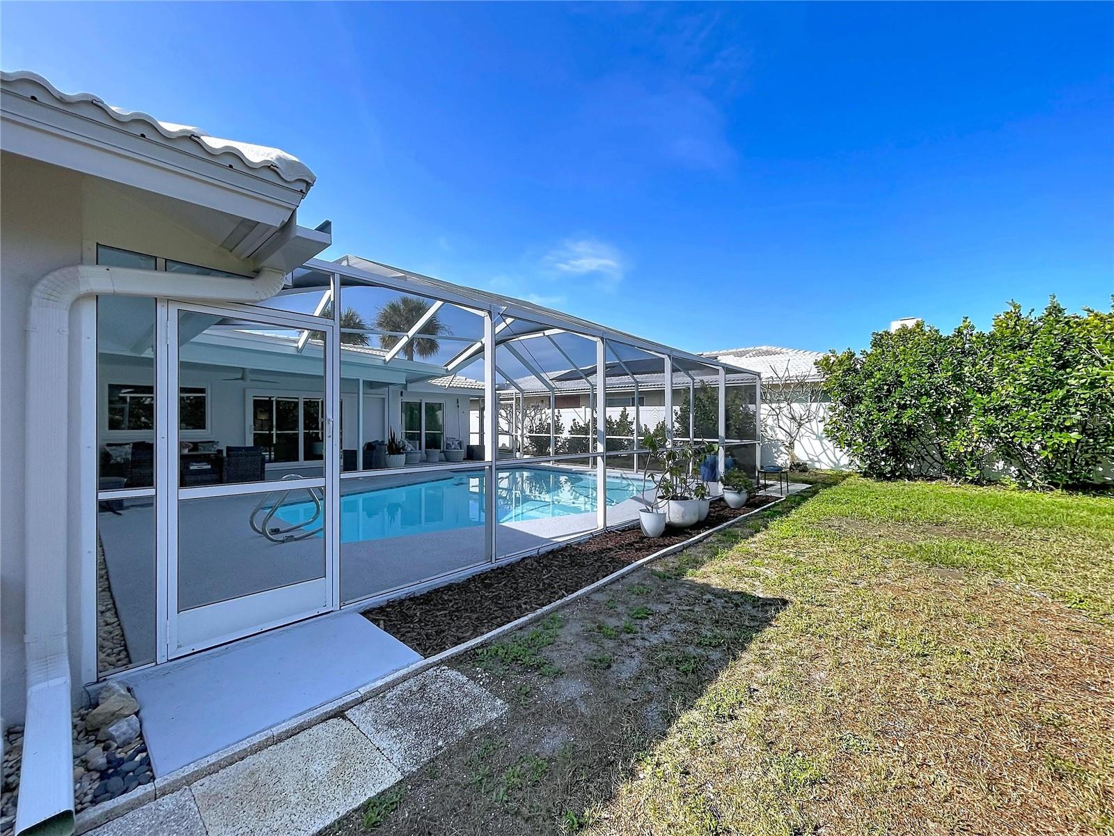 Image 64 of 70 For 13879 Kimberly Drive