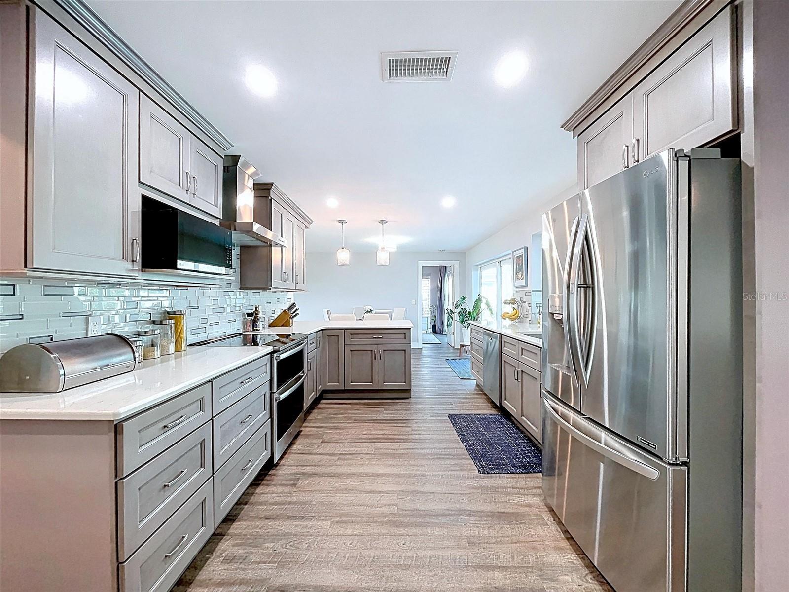 Image 8 of 70 For 13879 Kimberly Drive