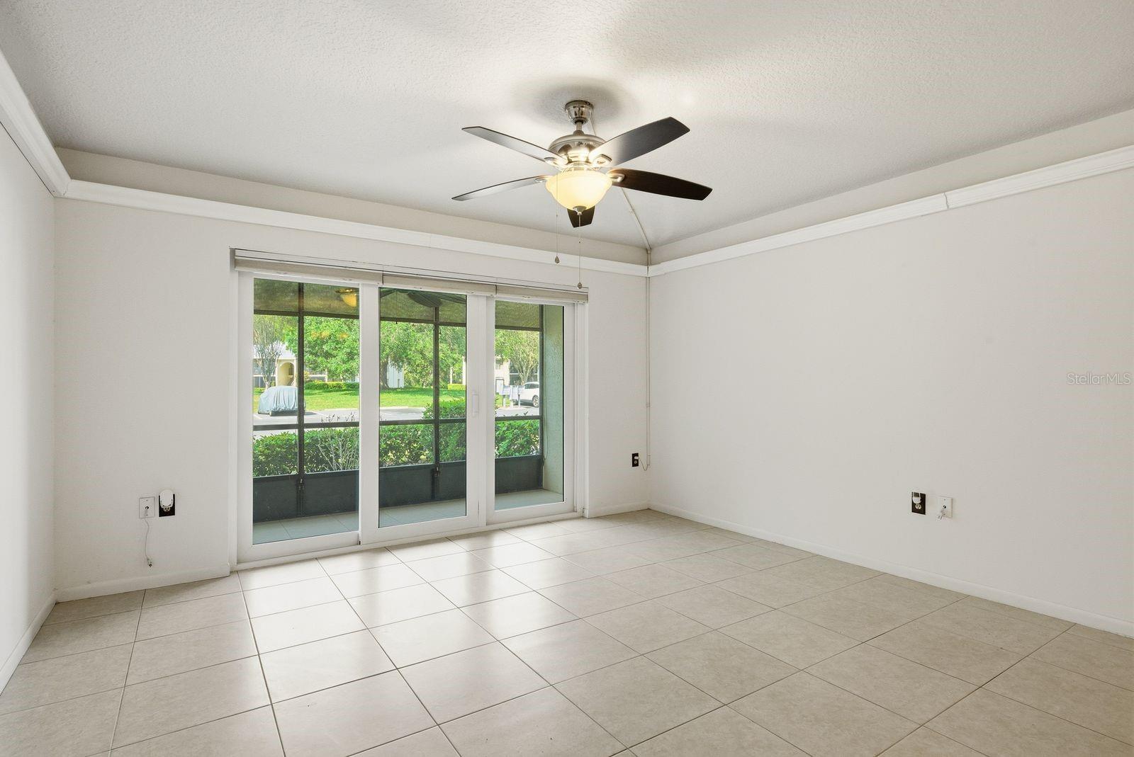 Image 6 of 38 For 3134 Lake Pine Way H1