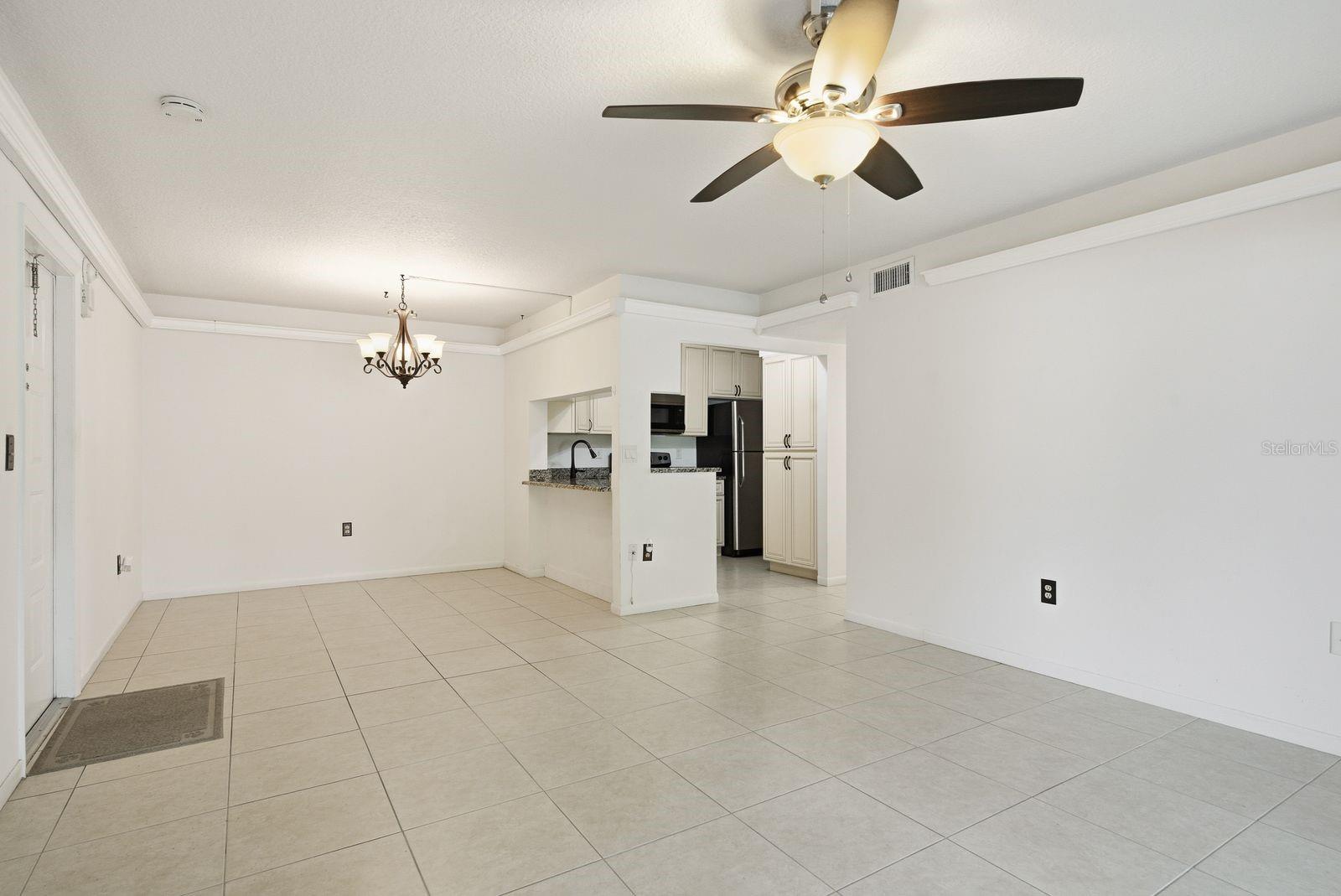 Image 7 of 38 For 3134 Lake Pine Way H1