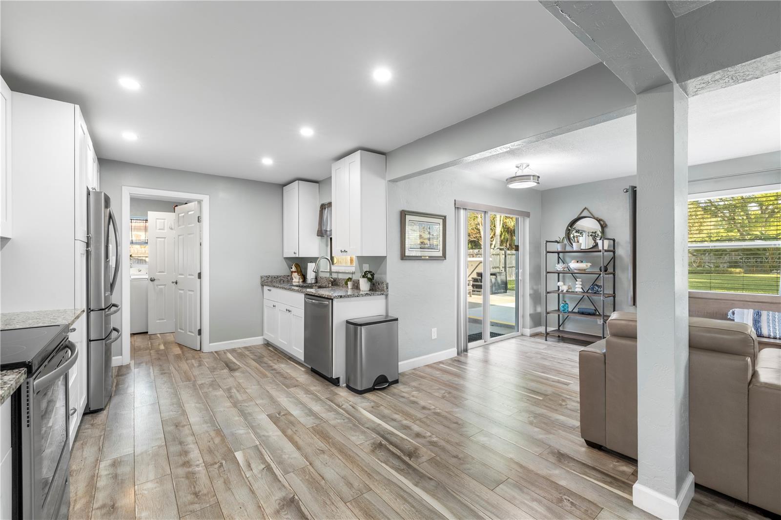 Image 15 of 60 For 11781 68th Avenue