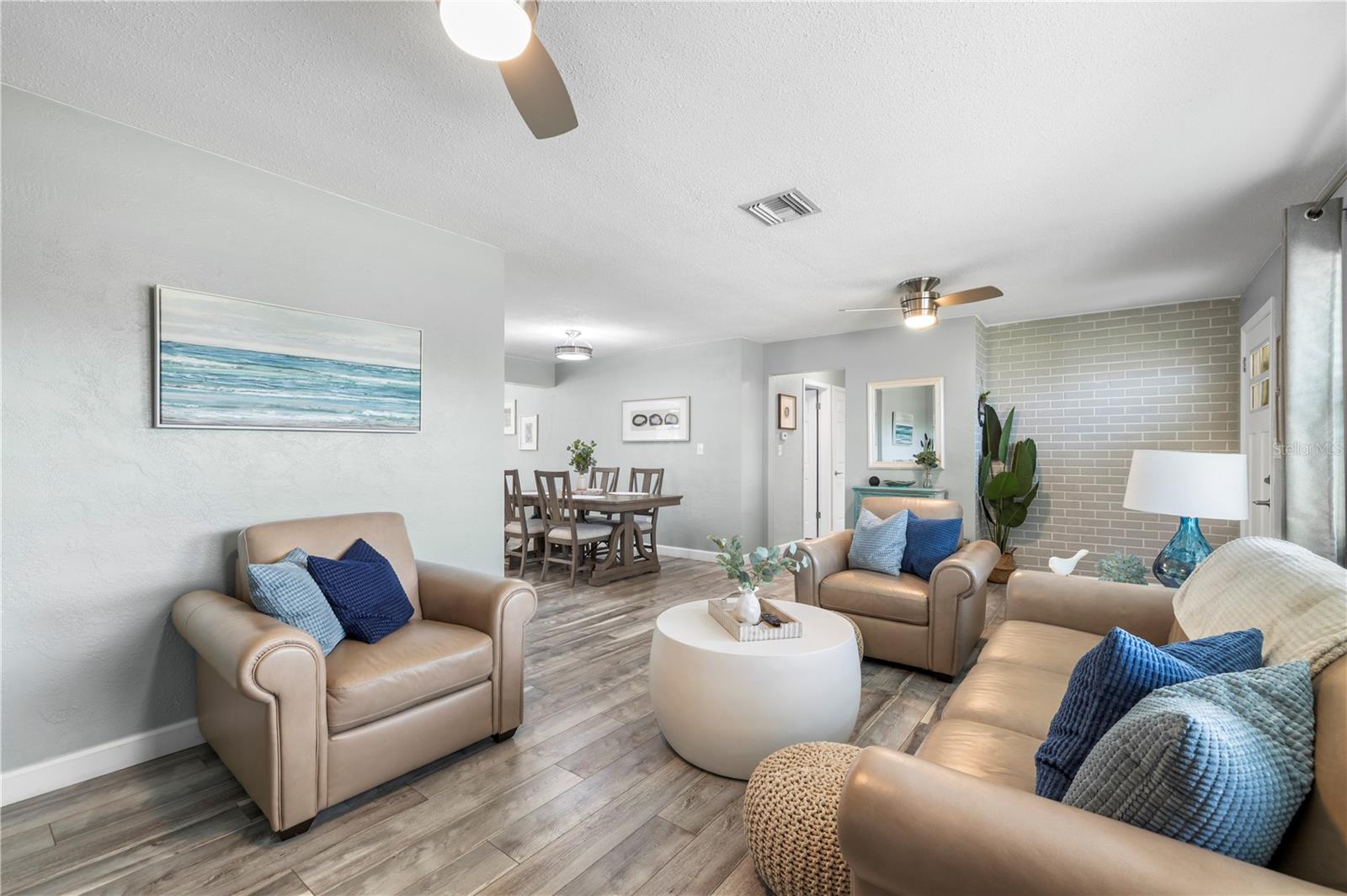 Image 4 of 60 For 11781 68th Avenue