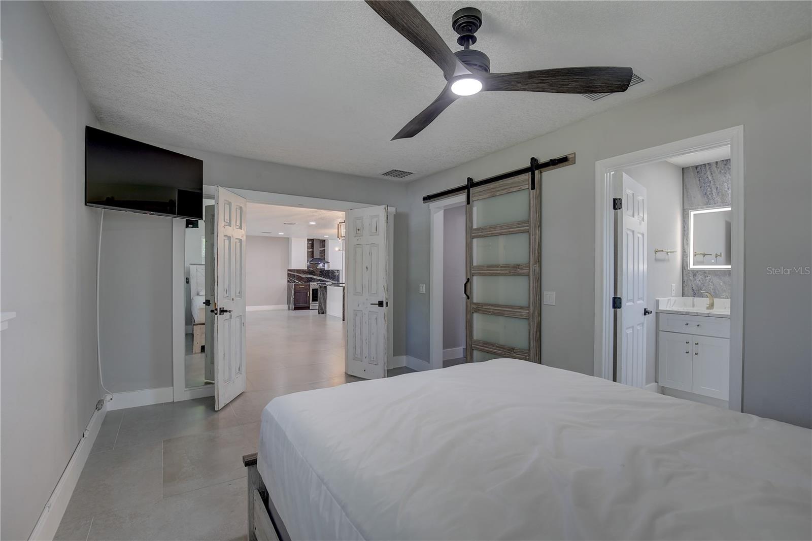 Image 15 of 31 For 912 Highland Avenue