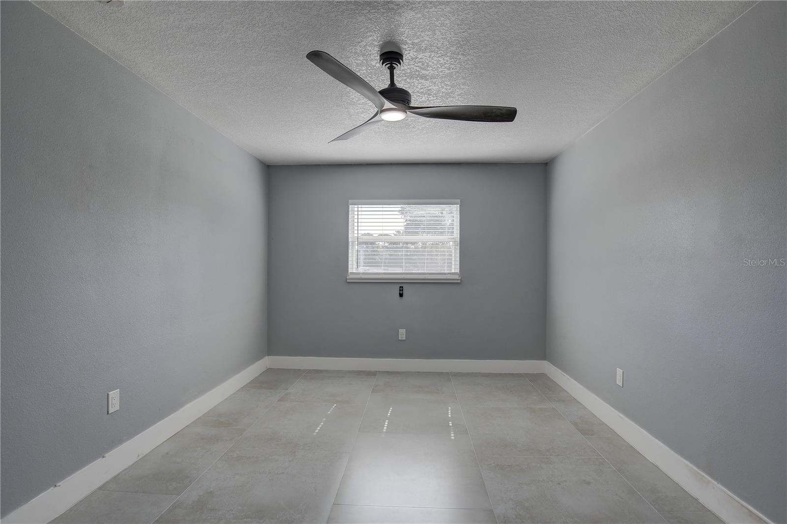 Image 20 of 31 For 912 Highland Avenue