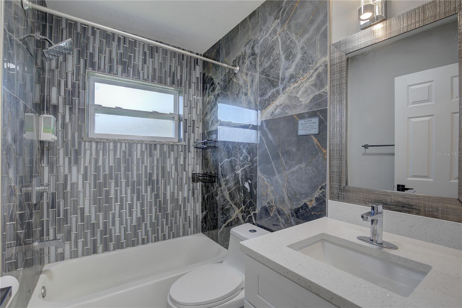 Image 21 of 31 For 912 Highland Avenue