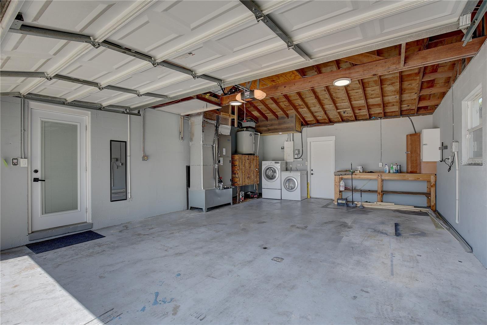 Image 22 of 31 For 912 Highland Avenue