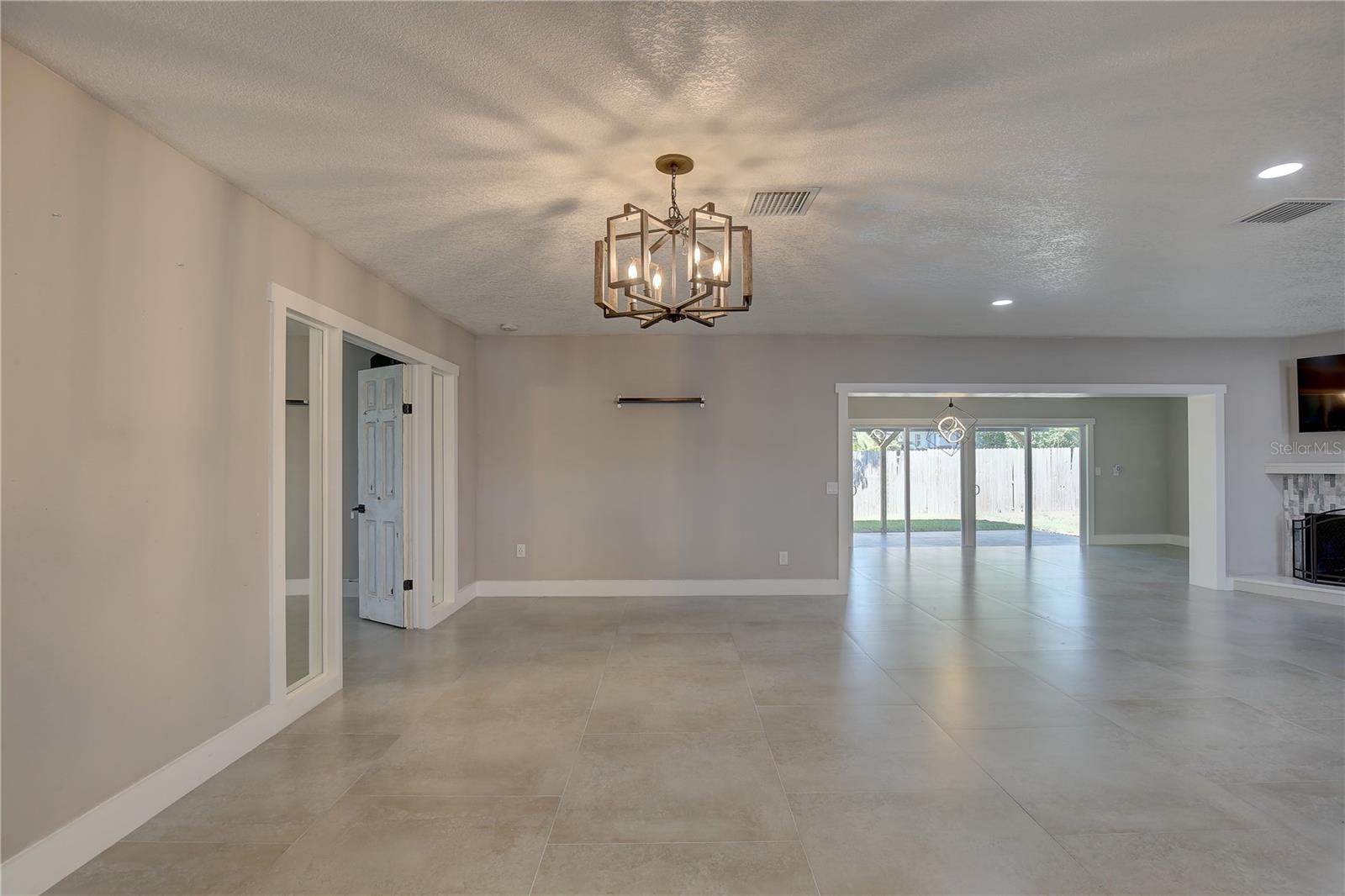 Image 8 of 31 For 912 Highland Avenue