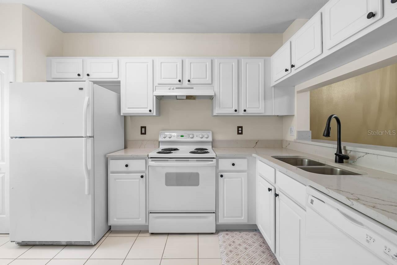 Image 13 of 57 For 2411 Lake Woodberry Circle