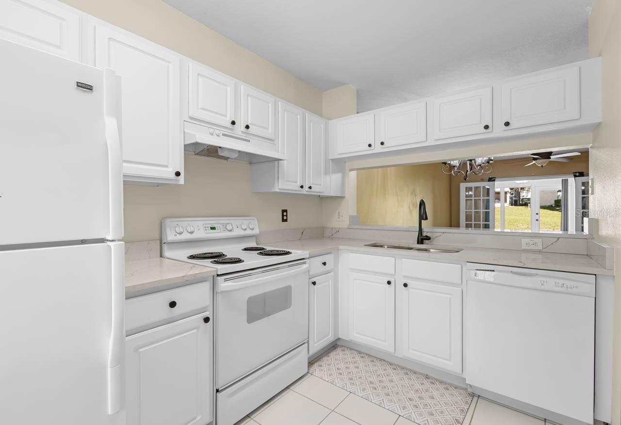 Image 14 of 57 For 2411 Lake Woodberry Circle