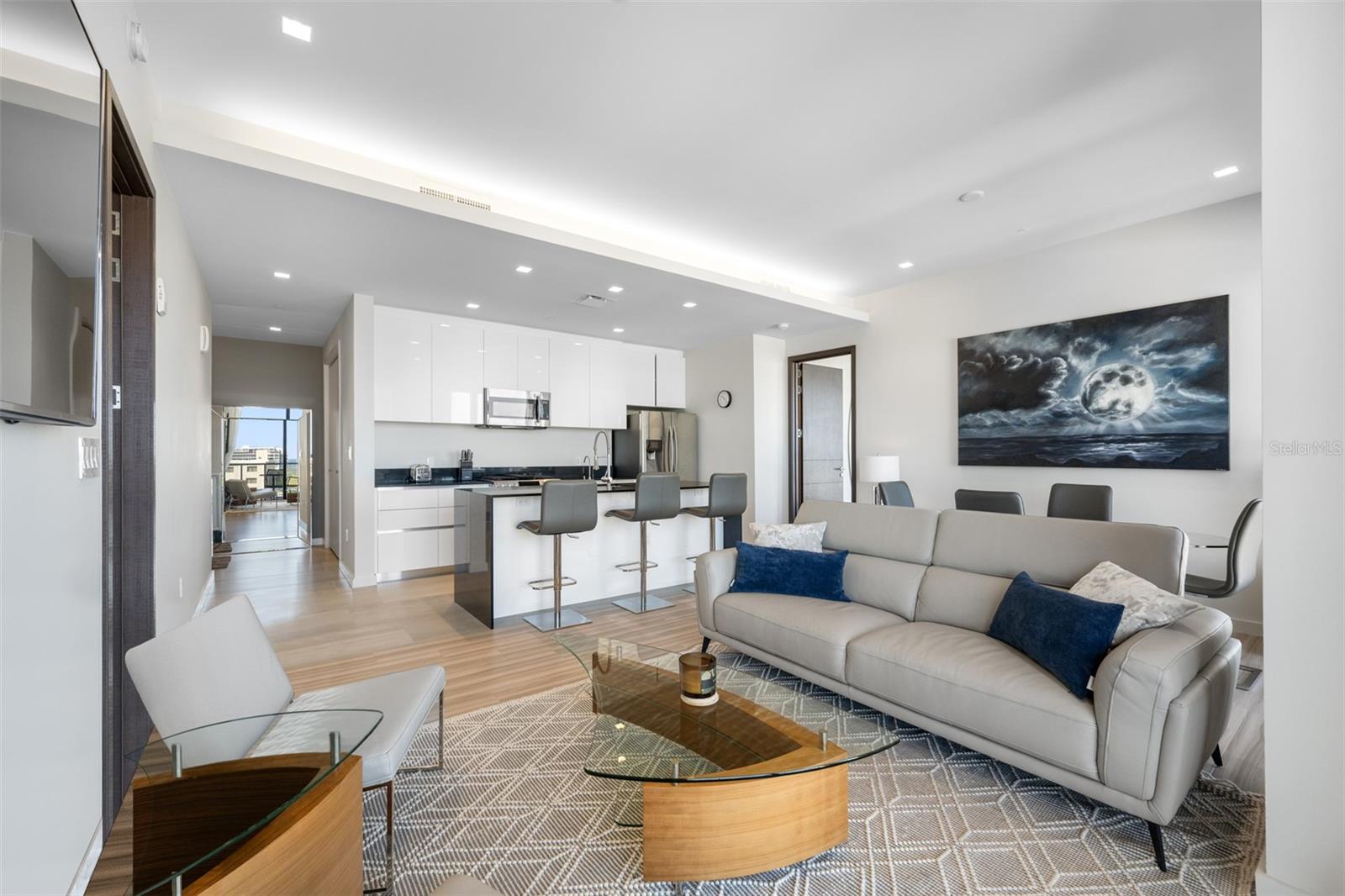 Image 14 of 49 For 5 Osceola Avenue 508