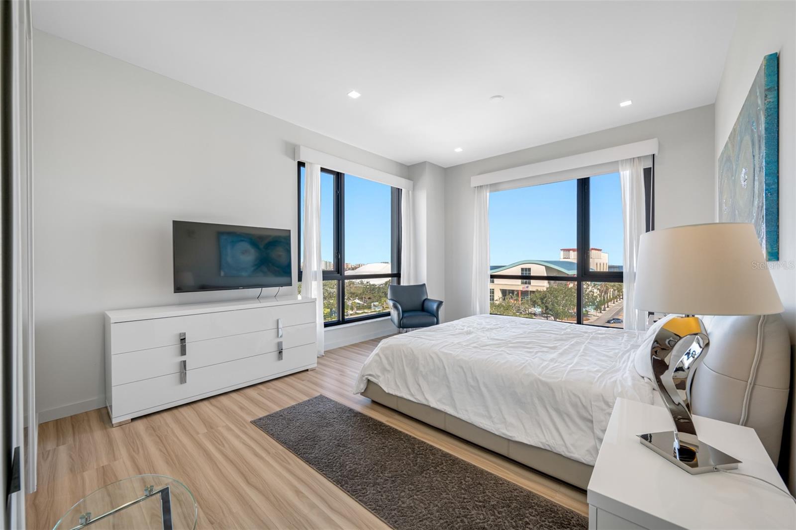 Image 16 of 49 For 5 Osceola Avenue 508