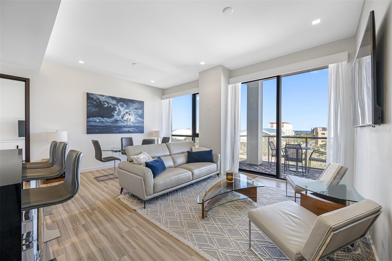 Image 4 of 49 For 5 Osceola Avenue 508