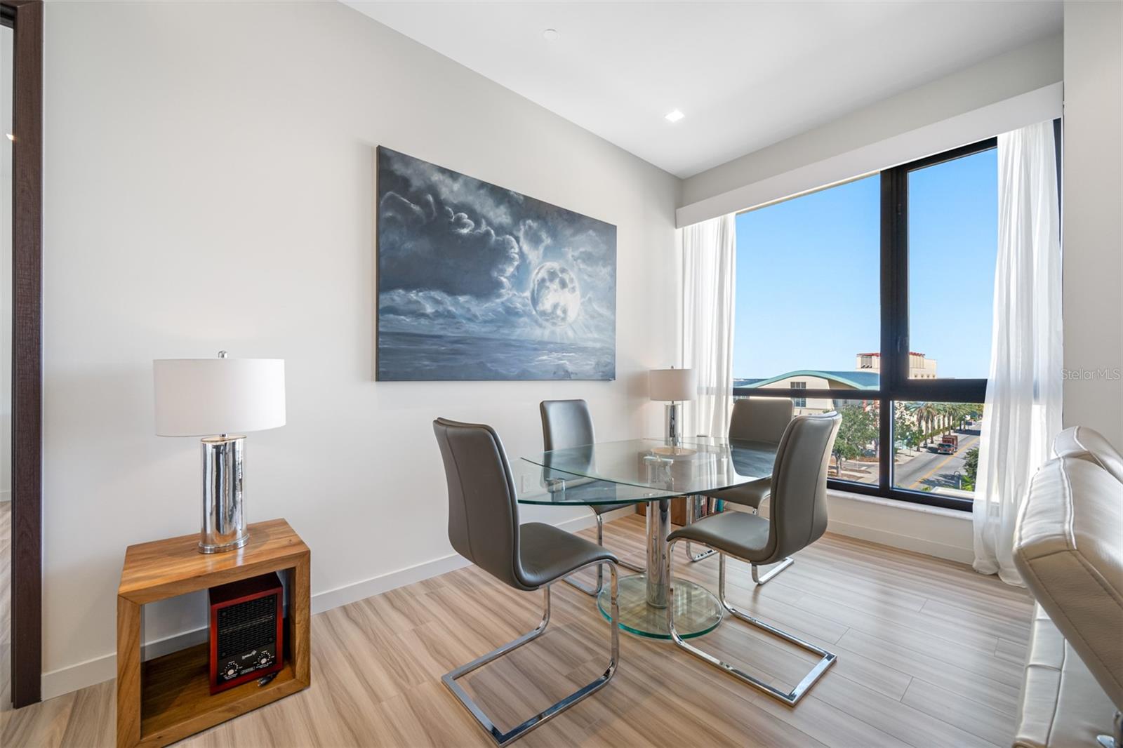 Image 6 of 49 For 5 Osceola Avenue 508