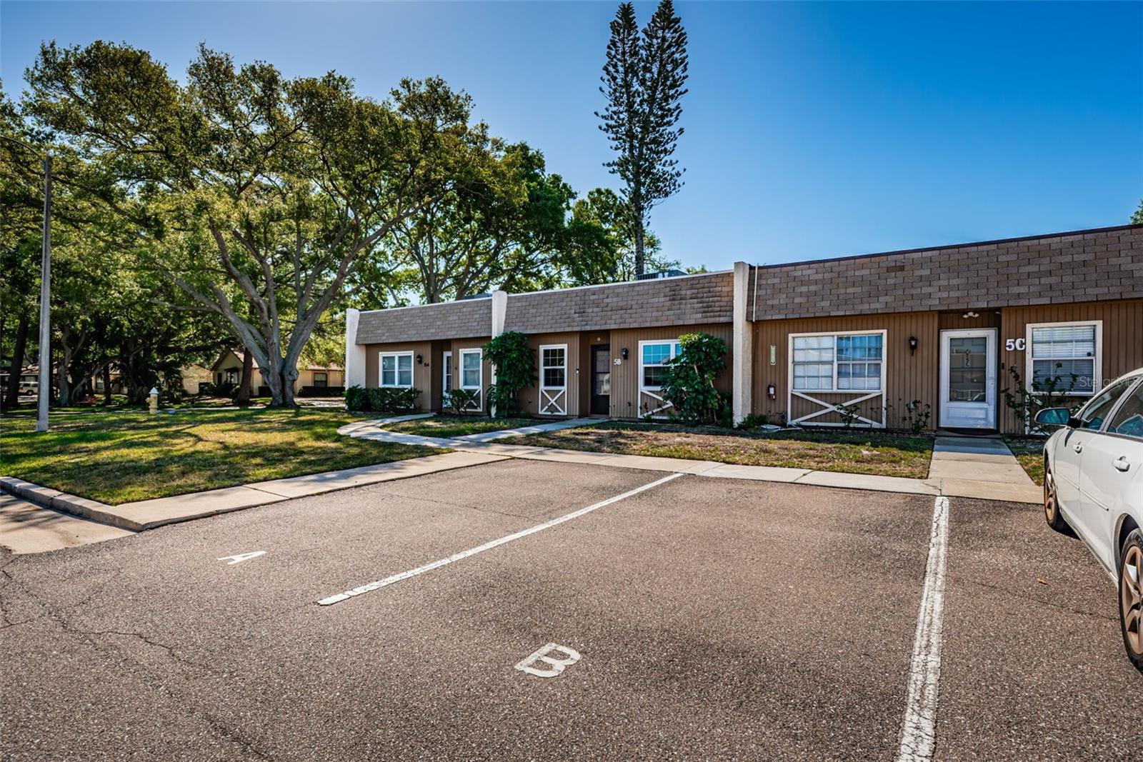 Image 15 of 22 For 11511 113th Street N 5b