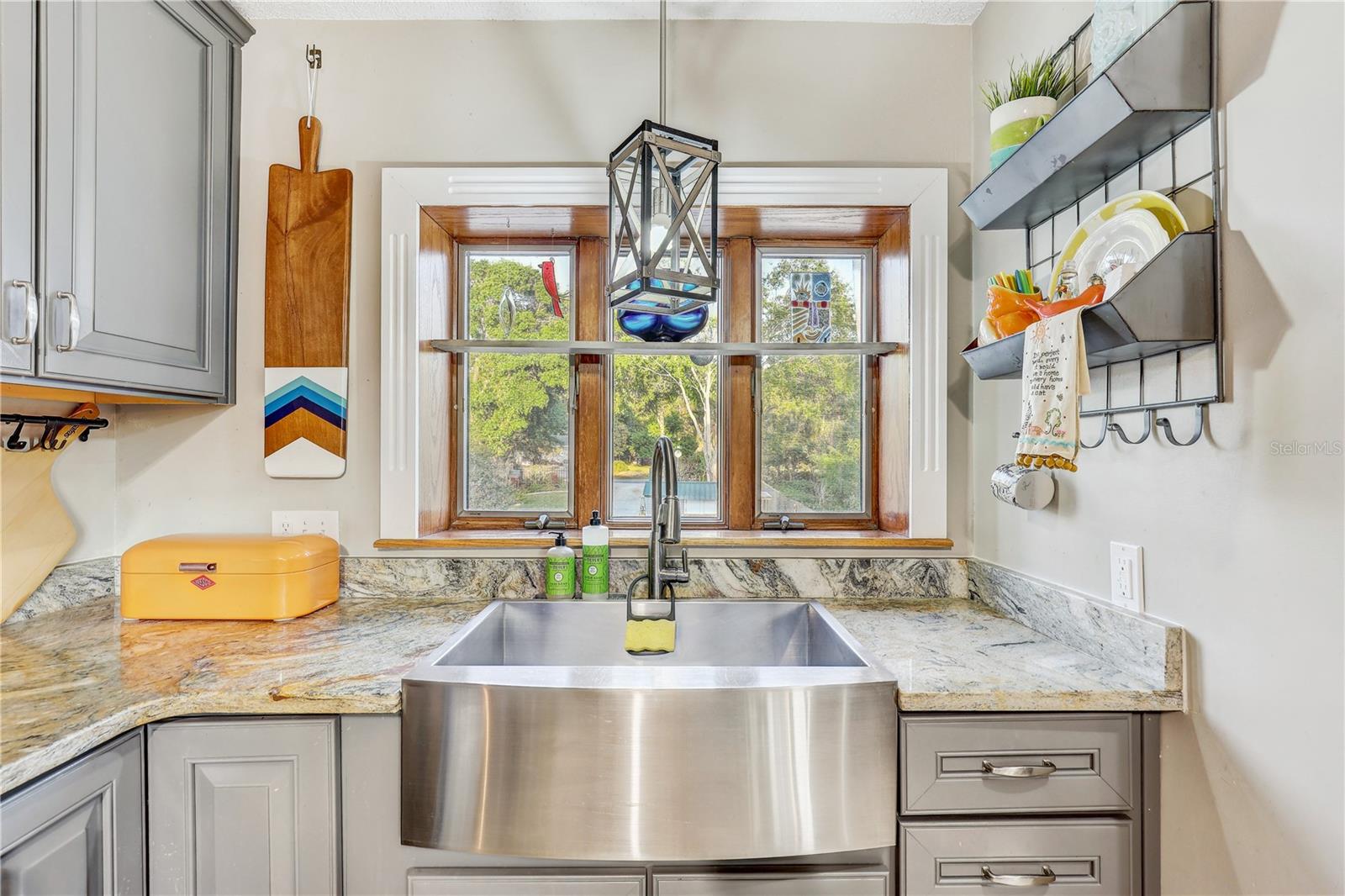 Image 15 of 62 For 7500 Ola Avenue