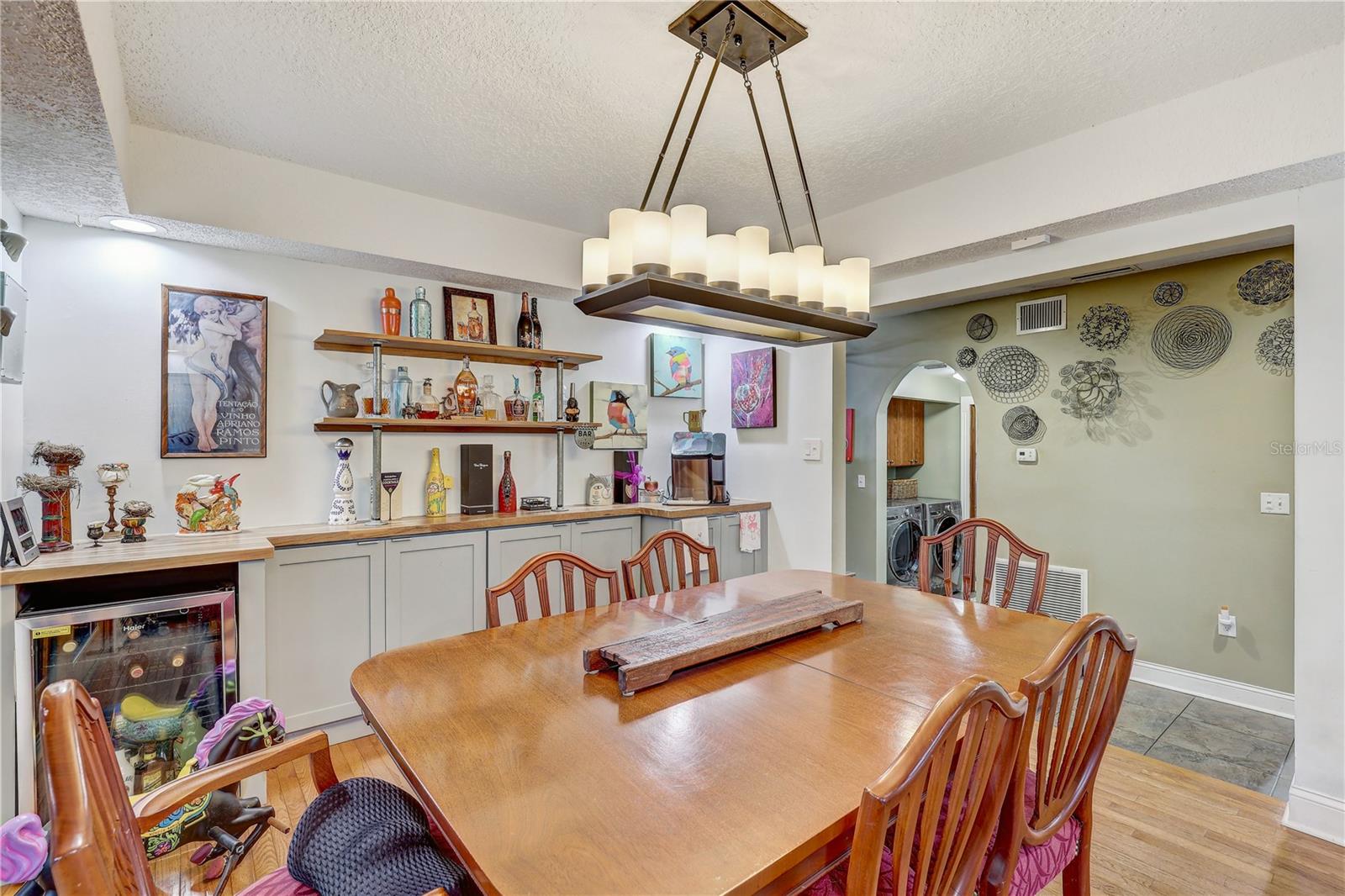 Image 20 of 62 For 7500 Ola Avenue