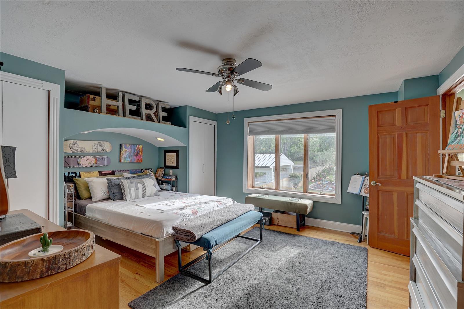 Image 35 of 62 For 7500 Ola Avenue