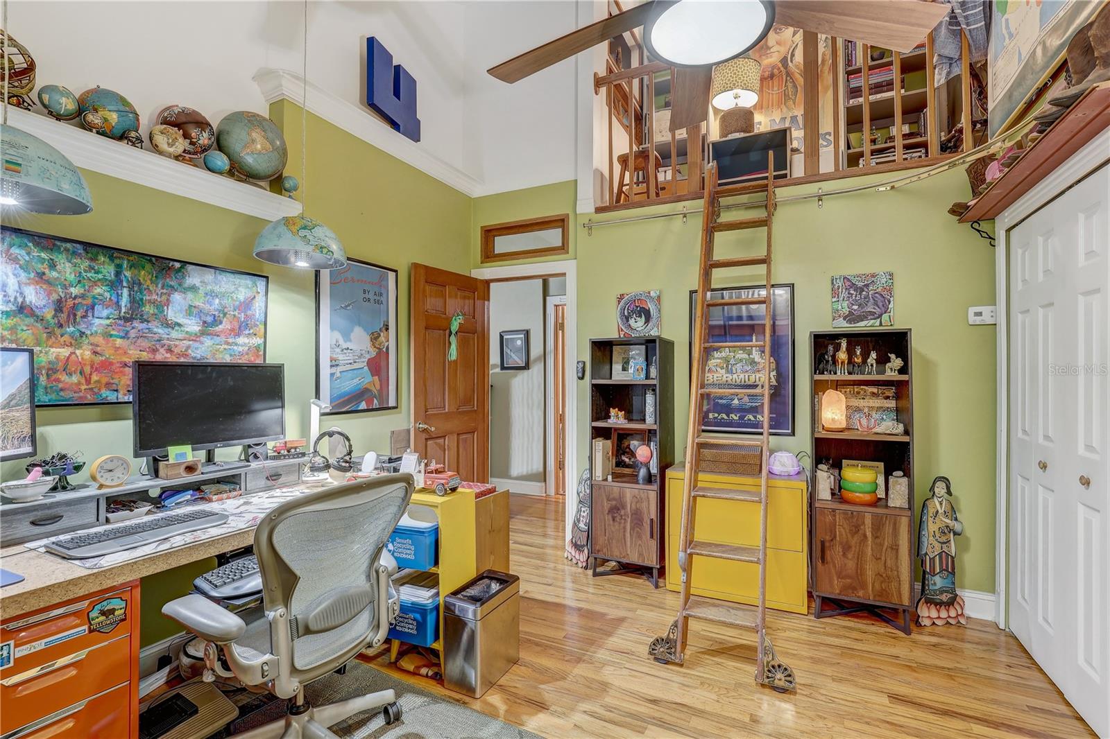 Image 40 of 62 For 7500 Ola Avenue