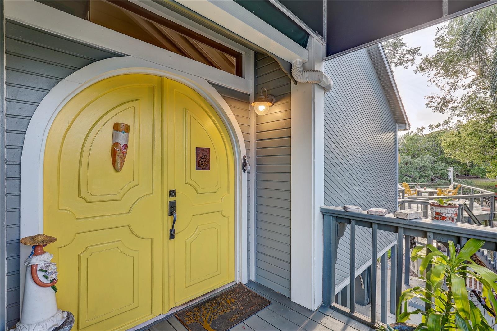 Image 9 of 62 For 7500 Ola Avenue