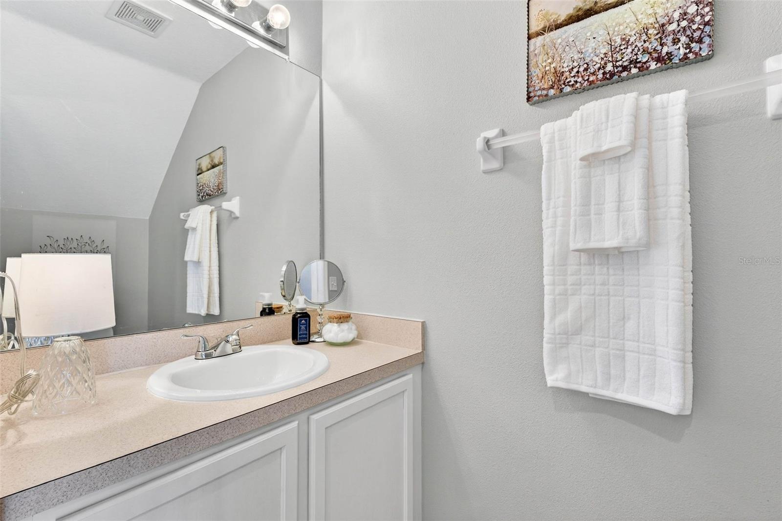 Image 20 of 44 For 12256 Foxmoor Peak Drive