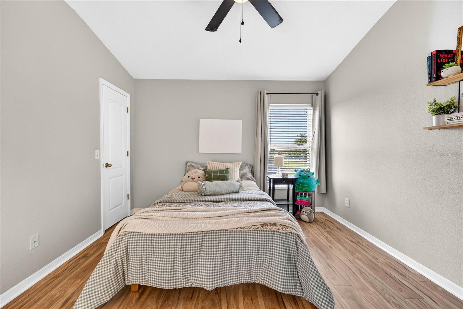 Image 24 of 44 For 12256 Foxmoor Peak Drive