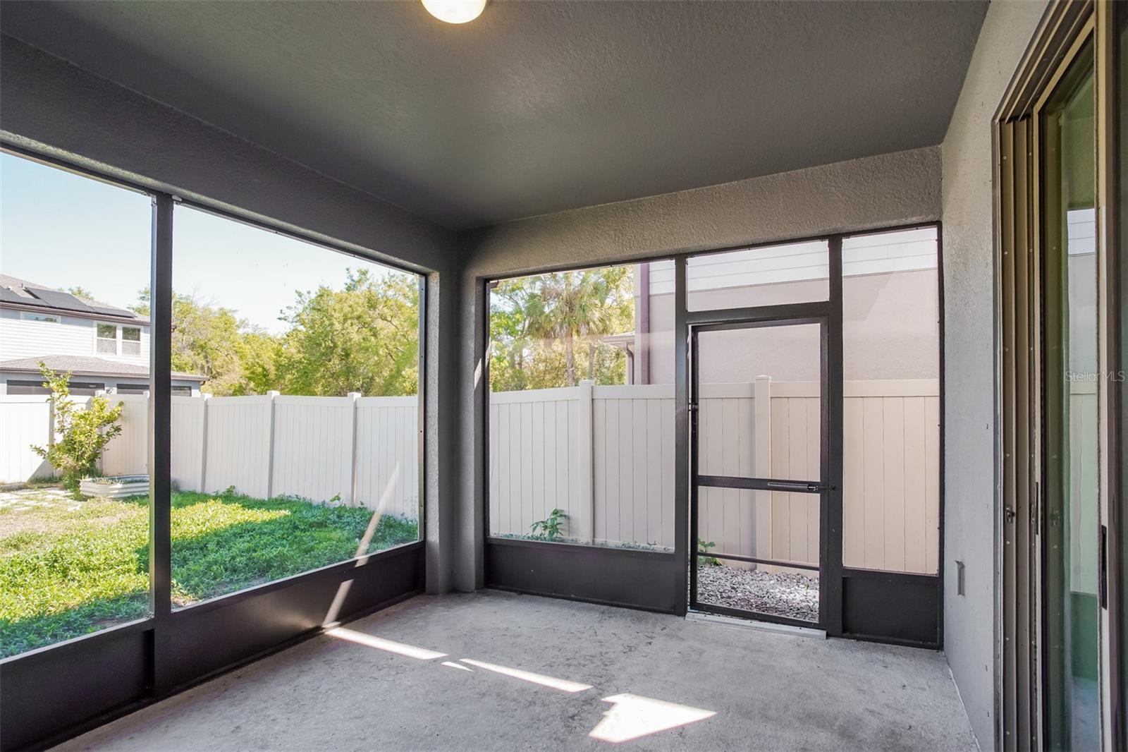 Image 11 of 33 For 10406 Berryessa Avenue