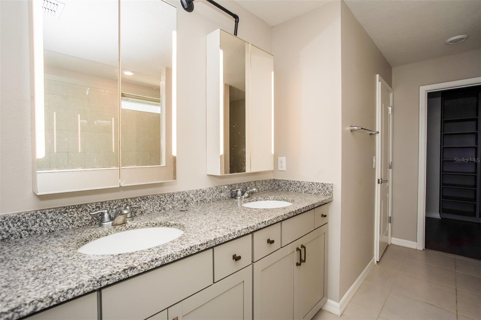 Image 23 of 33 For 10406 Berryessa Avenue